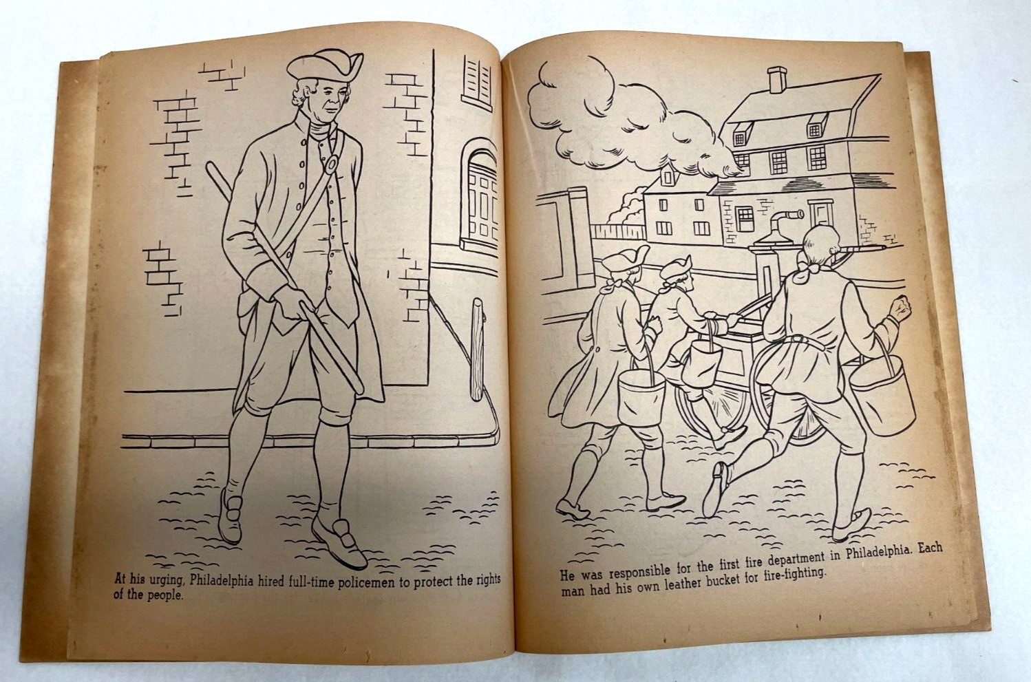VTG Early America Coloring Book 64 pages/14 pages colored Saalfeld Artcraft