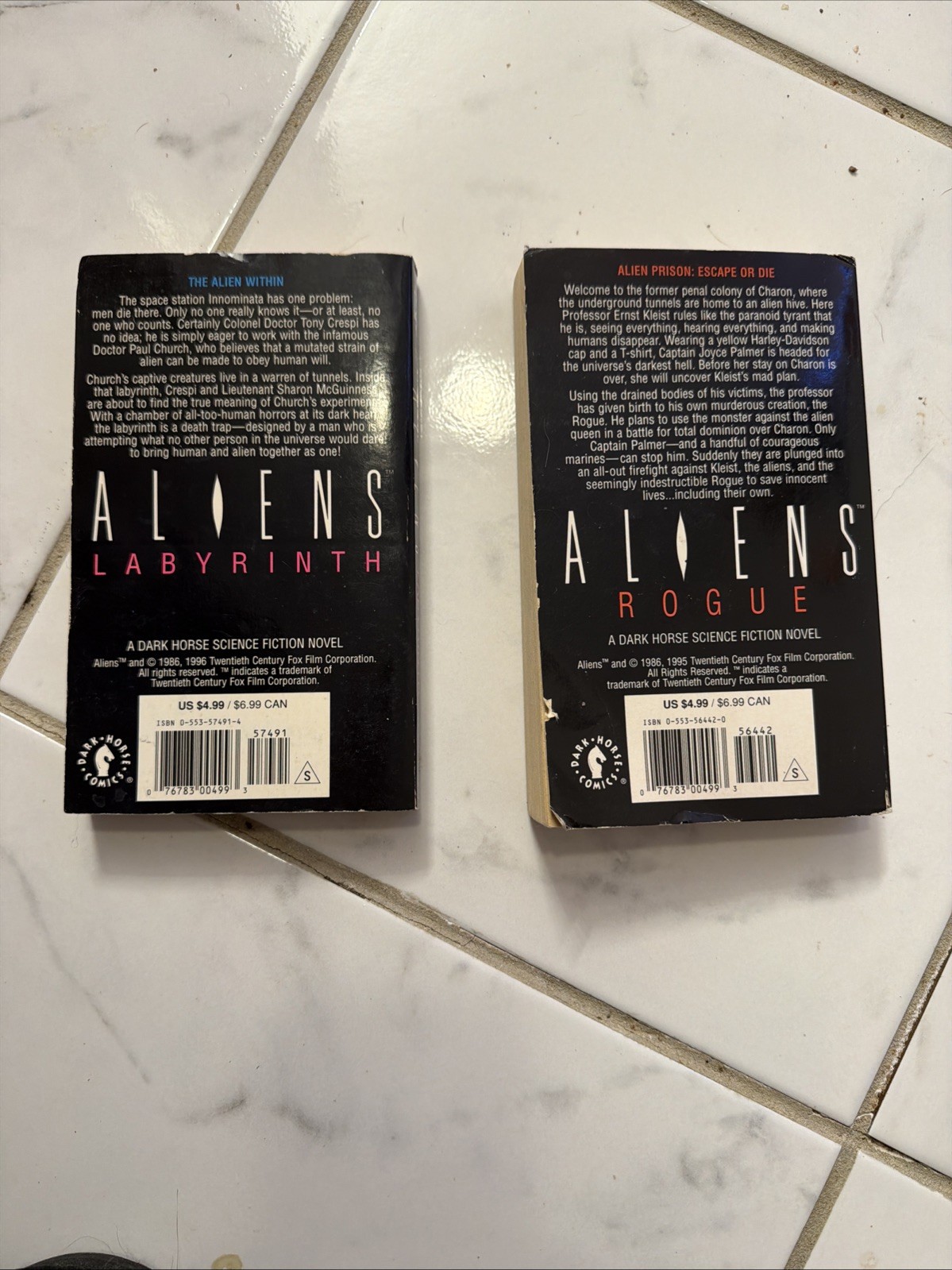 Aliens: Rogue and Labyrinth Paperback Lot 1st Print Vintage 1990s