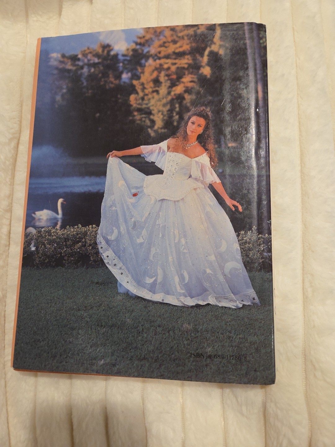 Jane Seymour’s Guide to Romantic Living by Seymour, Jane First Edition 1986