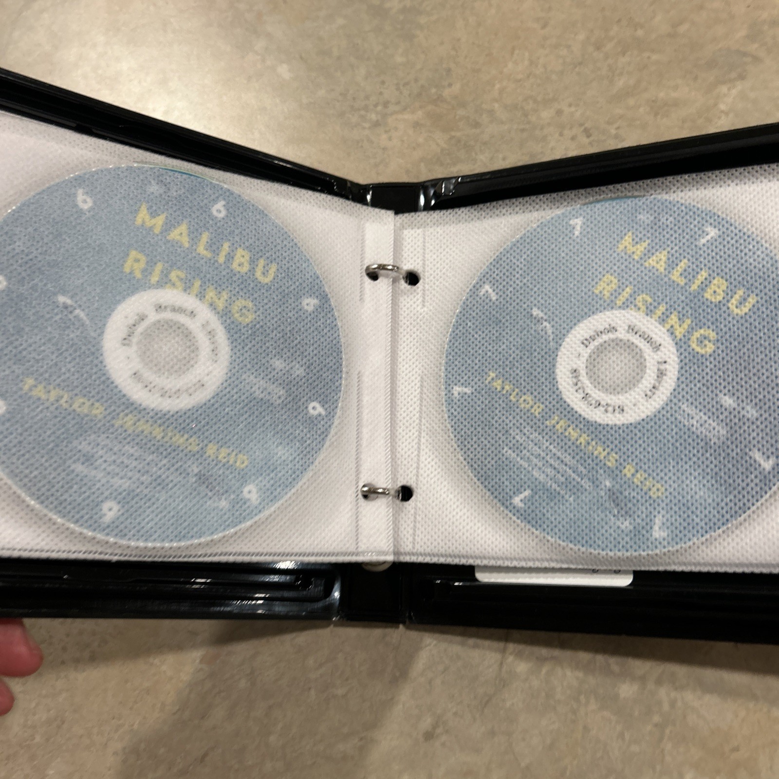 Malibu Rising: A Novel – Audio CD By Reid, Taylor Jenkins – Good