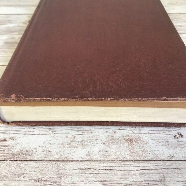 Retail Store Organization And Management Robinson And Brisco Prentice Hall 1938