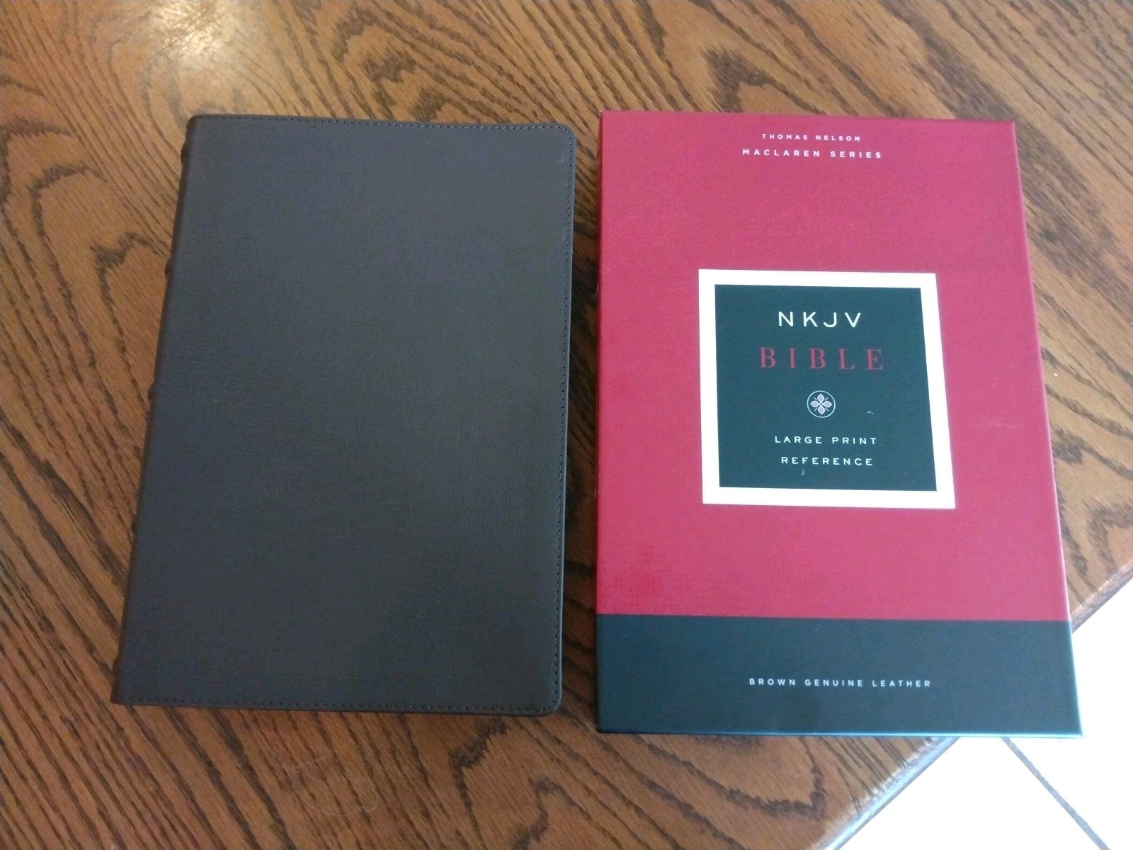 NKJV Reference Bible LARGE PRINT Retail~$109.99~ Brown Genuine Leather Ribbed