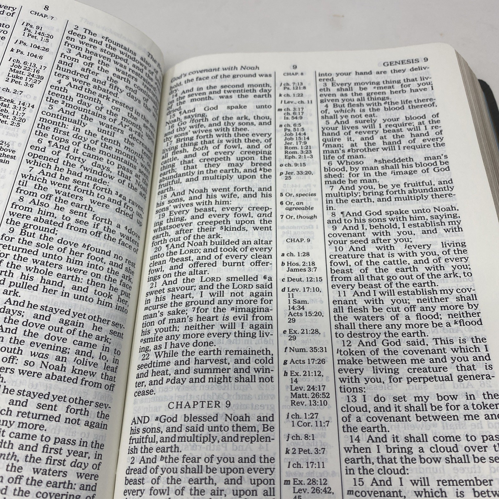 Holy Bible KJV Reference Edition 1976 Nelson Red Letter Giant Print PREOWNED