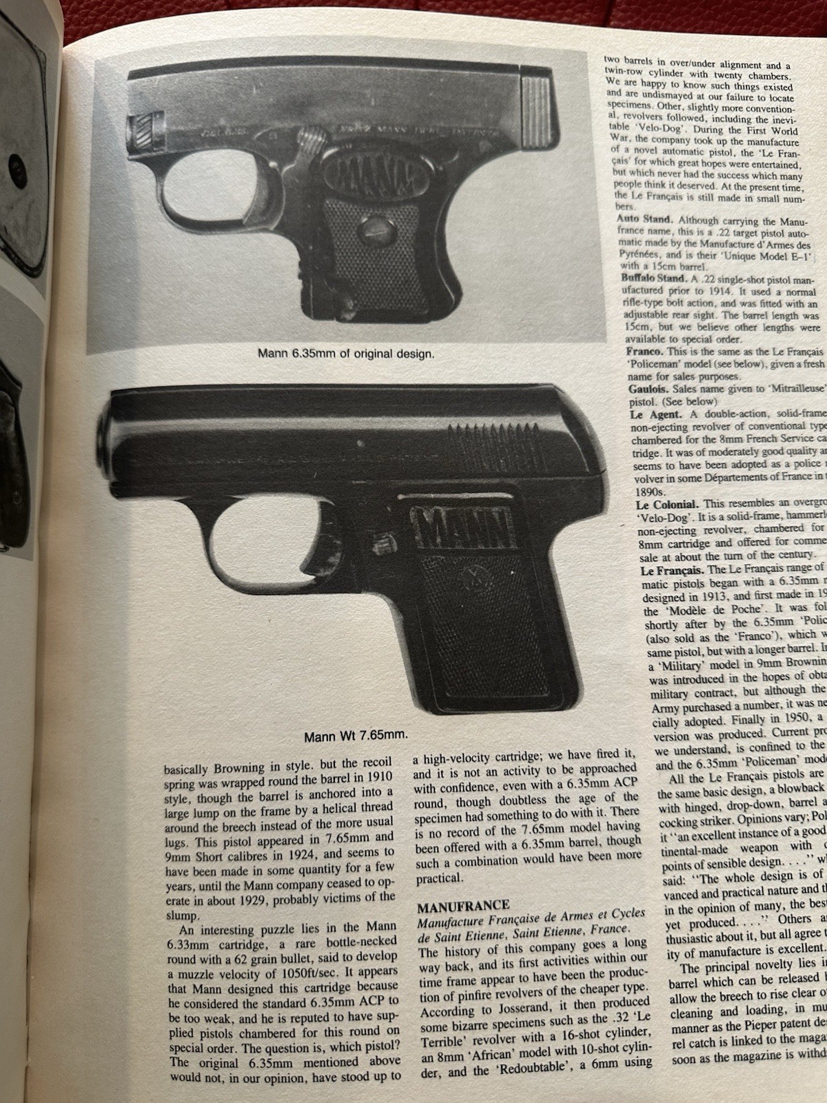 Pistols of the World Revised Edition Ian V. Hogg & John Weeks 1982 Gun Reference