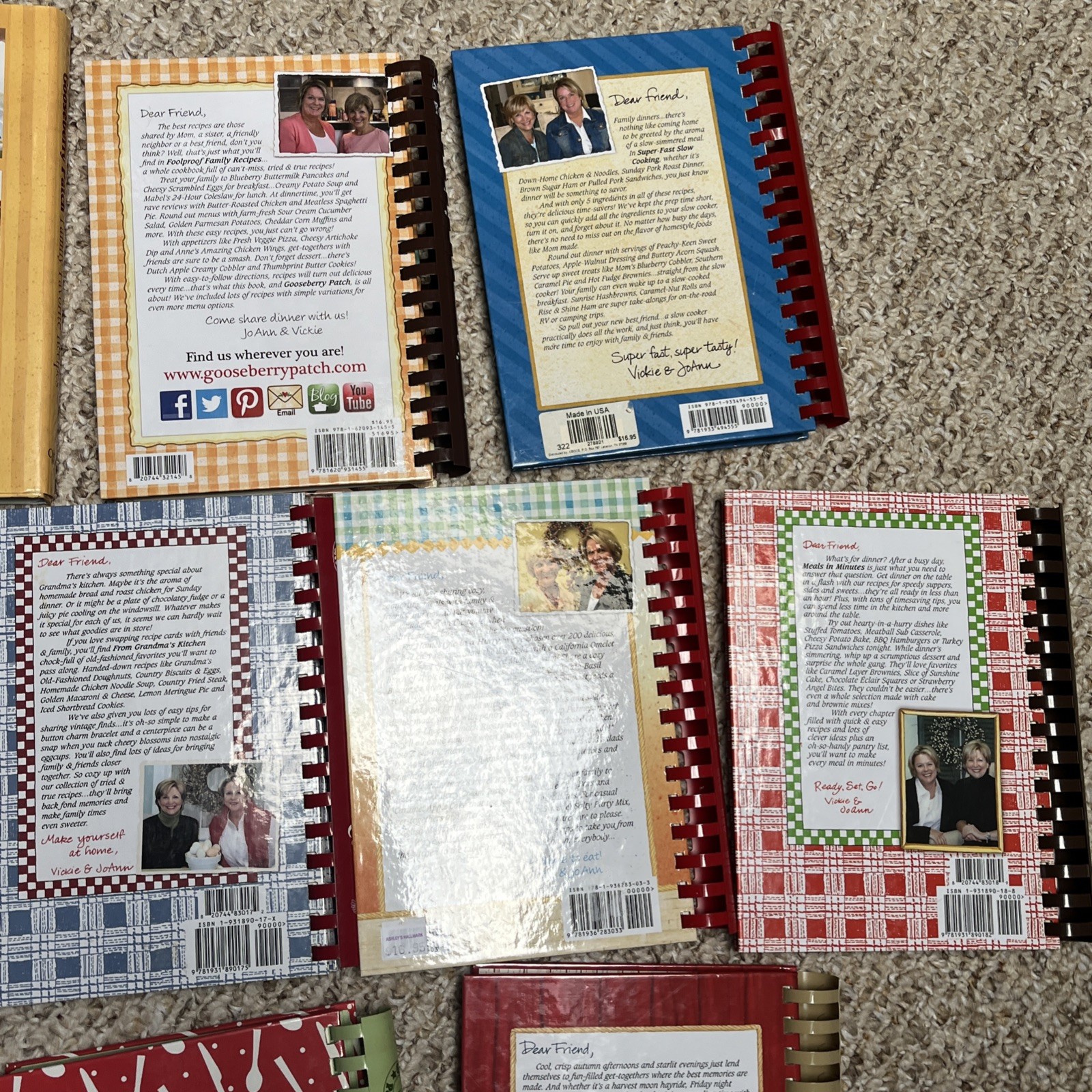 Lot Of 10 Gooseberry Patch Cookbooks Homestyle Casseroles Family Slow Cooking