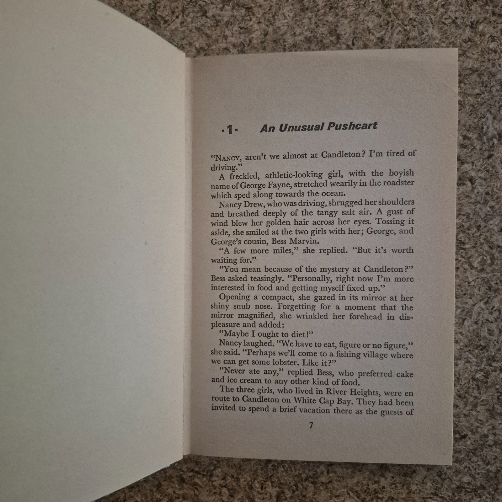 RARE BRITISH Nancy Drew Mystery of the Tolling Bell 1972 Carolyn Keene HB #19