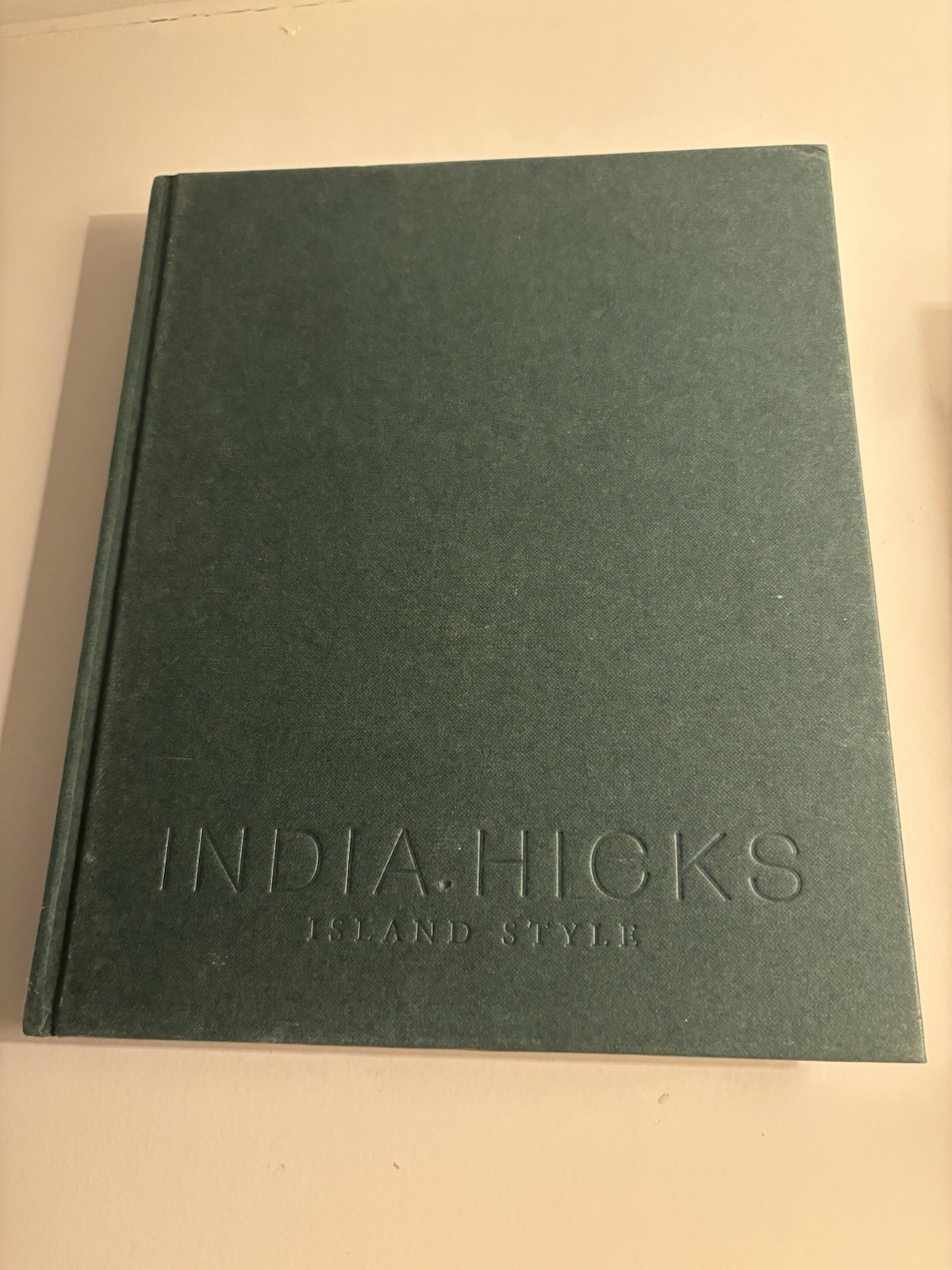 India Hicks India Hicks: Island Style Hardcover Interior Design Book