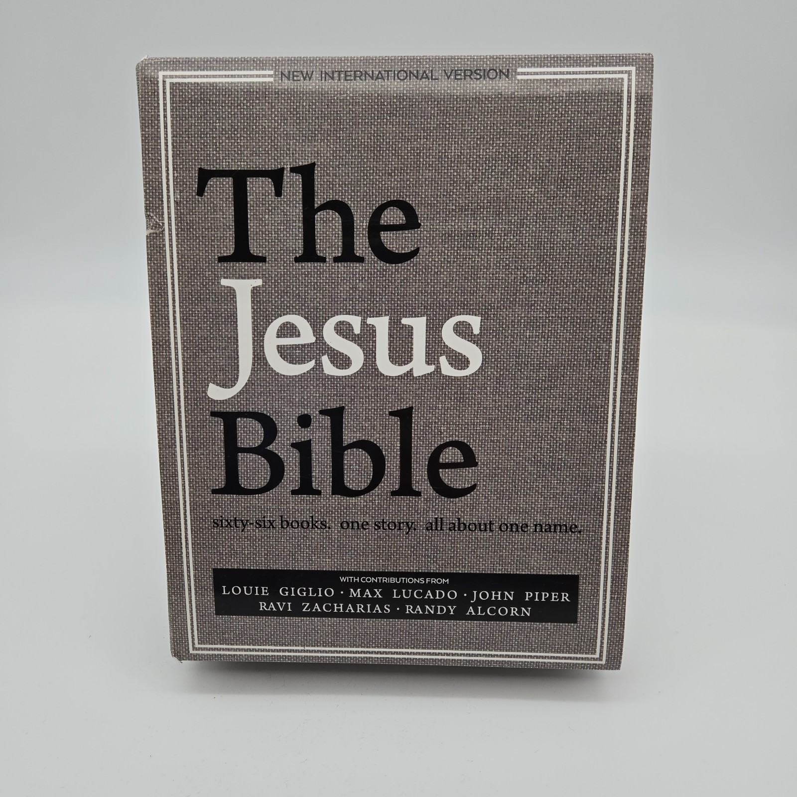 The Jesus Bible by Louie Giglio (2017, Hardcover) Gray Cloth Cover