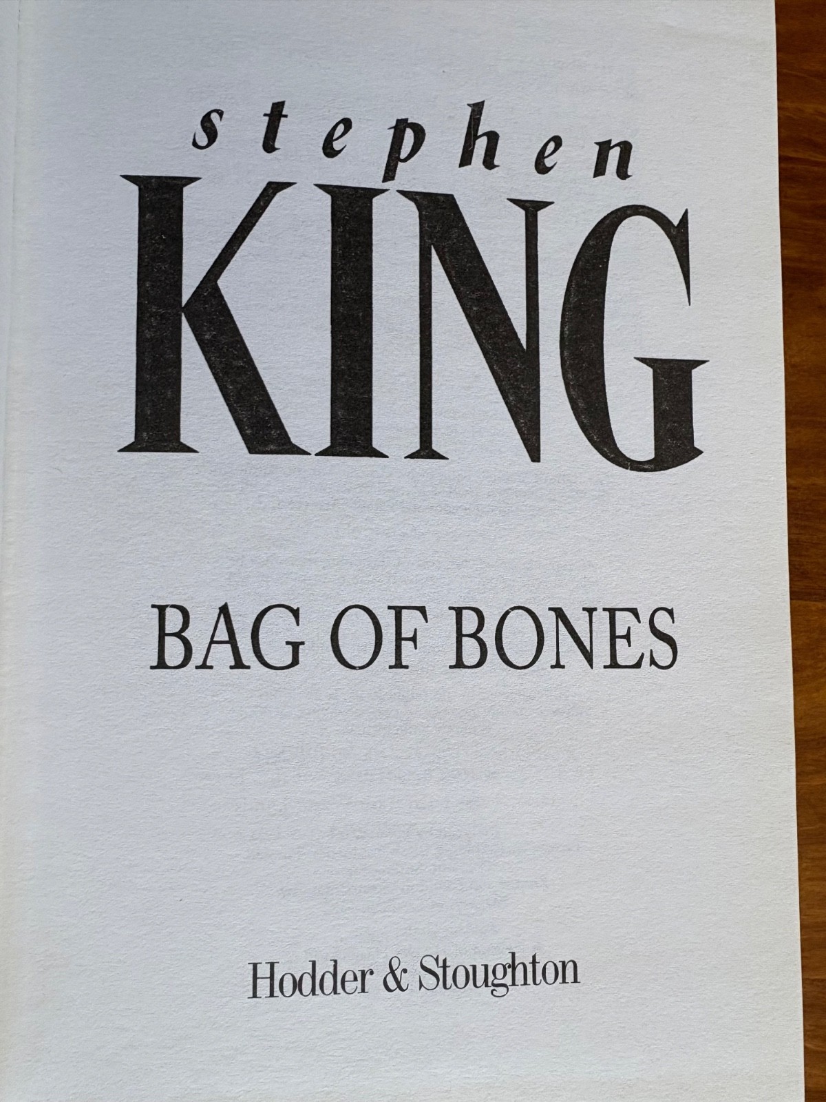 BAG OF BONES BY STEPHEN KING 1998 HC/DJ FIRST /FIRST UK EDITION FINE!