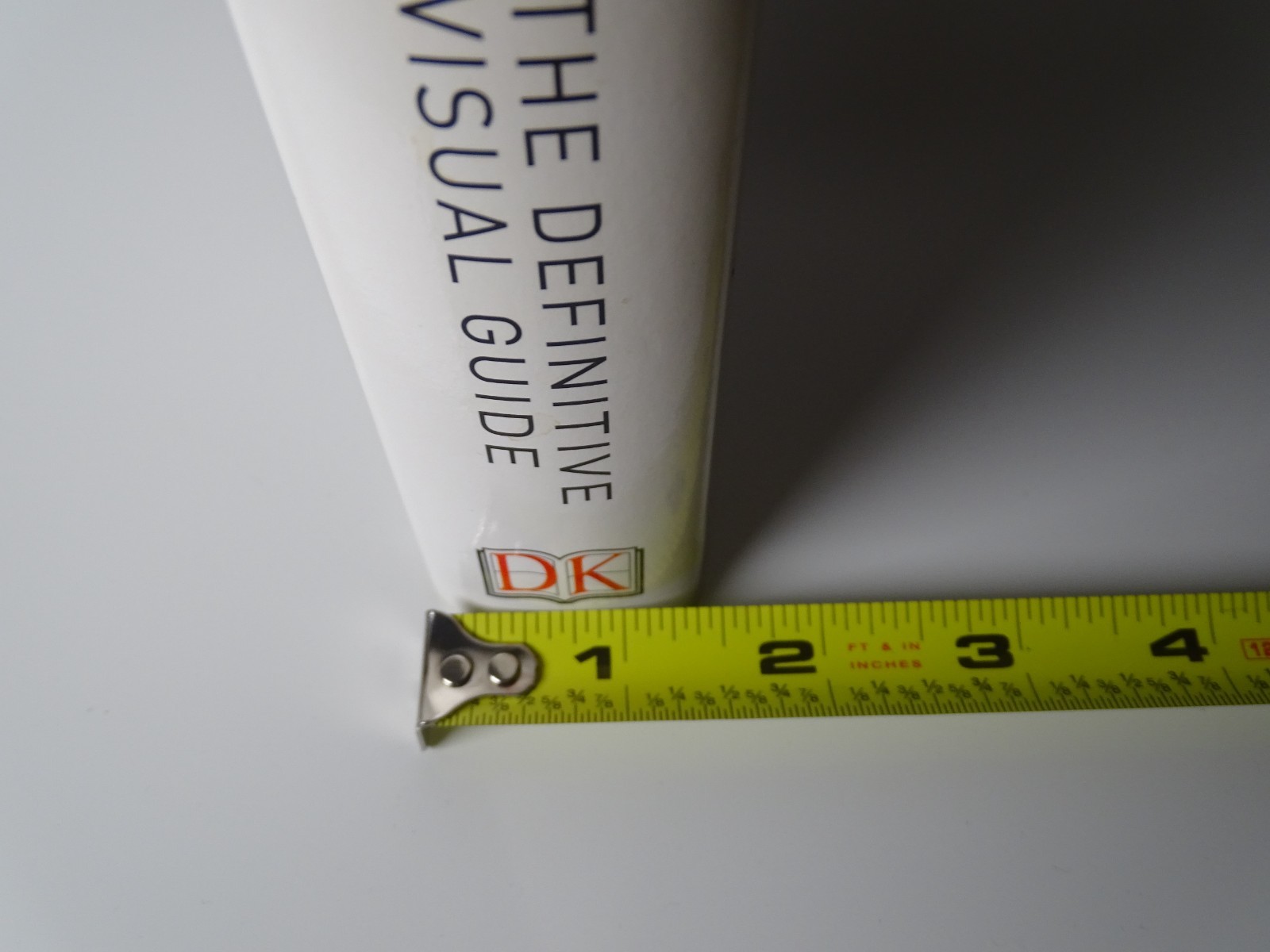 „Science: The Definitive Visual Guide / 512 Pages / Published In 2016