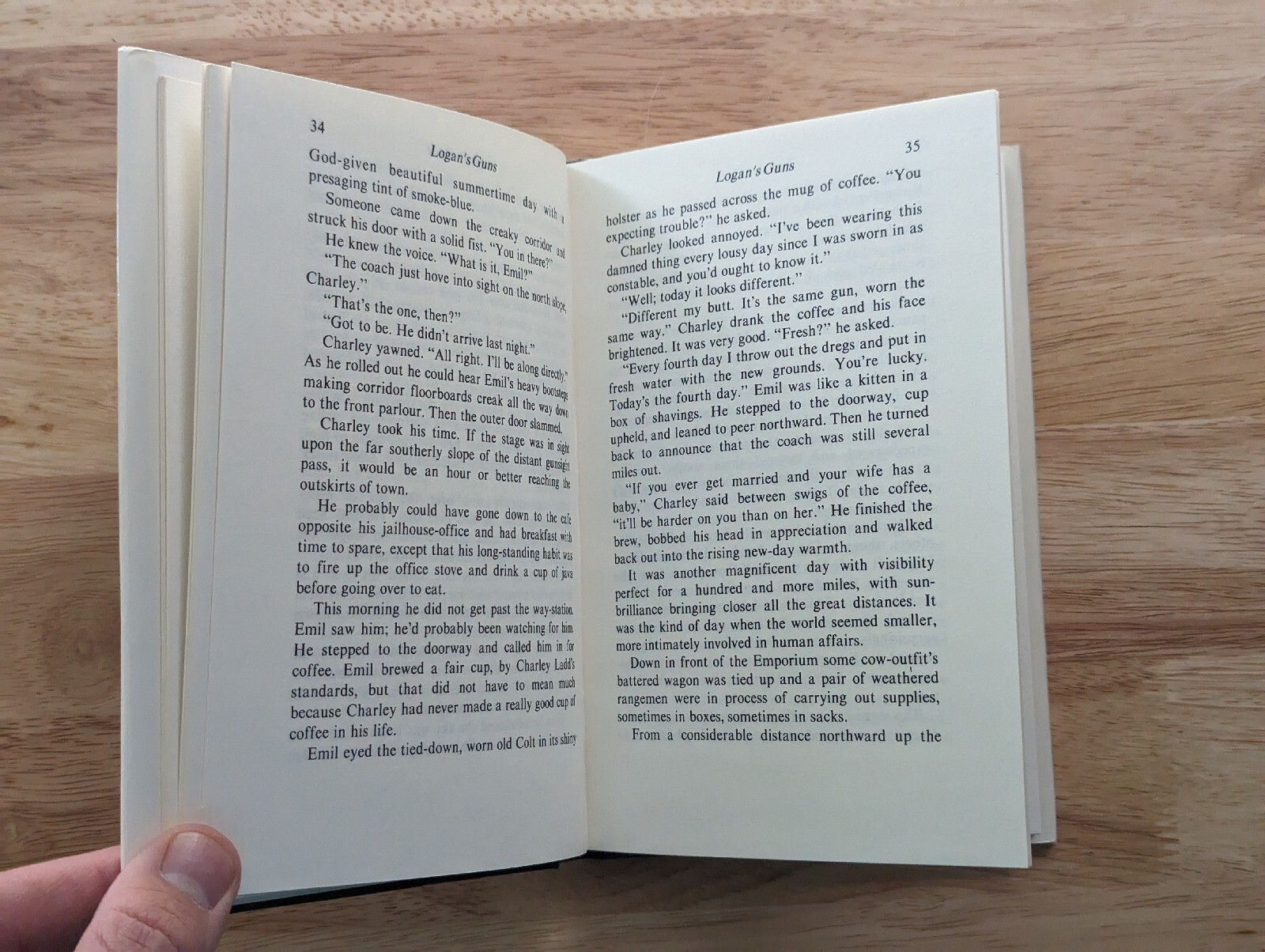 Logan’s Guns By Will Benton Hardback with Dust Jacket 1978 VG+