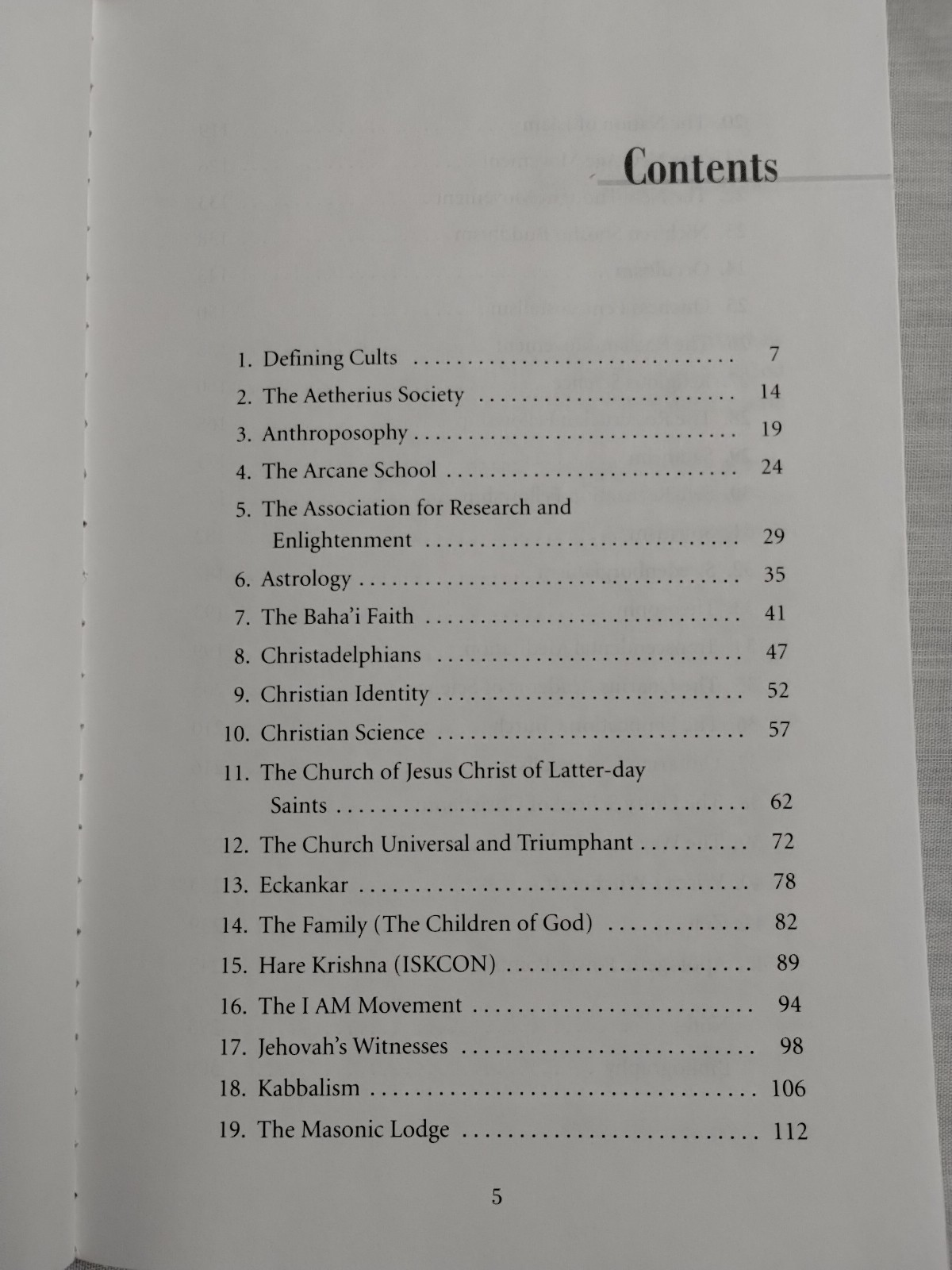 Find It Quick Handbook on Cults & New Religions by Ron Rhodes