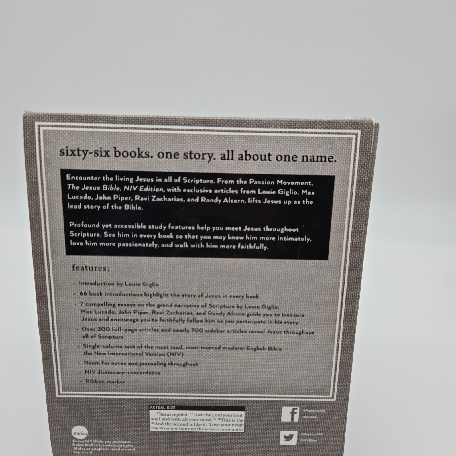 The Jesus Bible by Louie Giglio (2017, Hardcover) Gray Cloth Cover