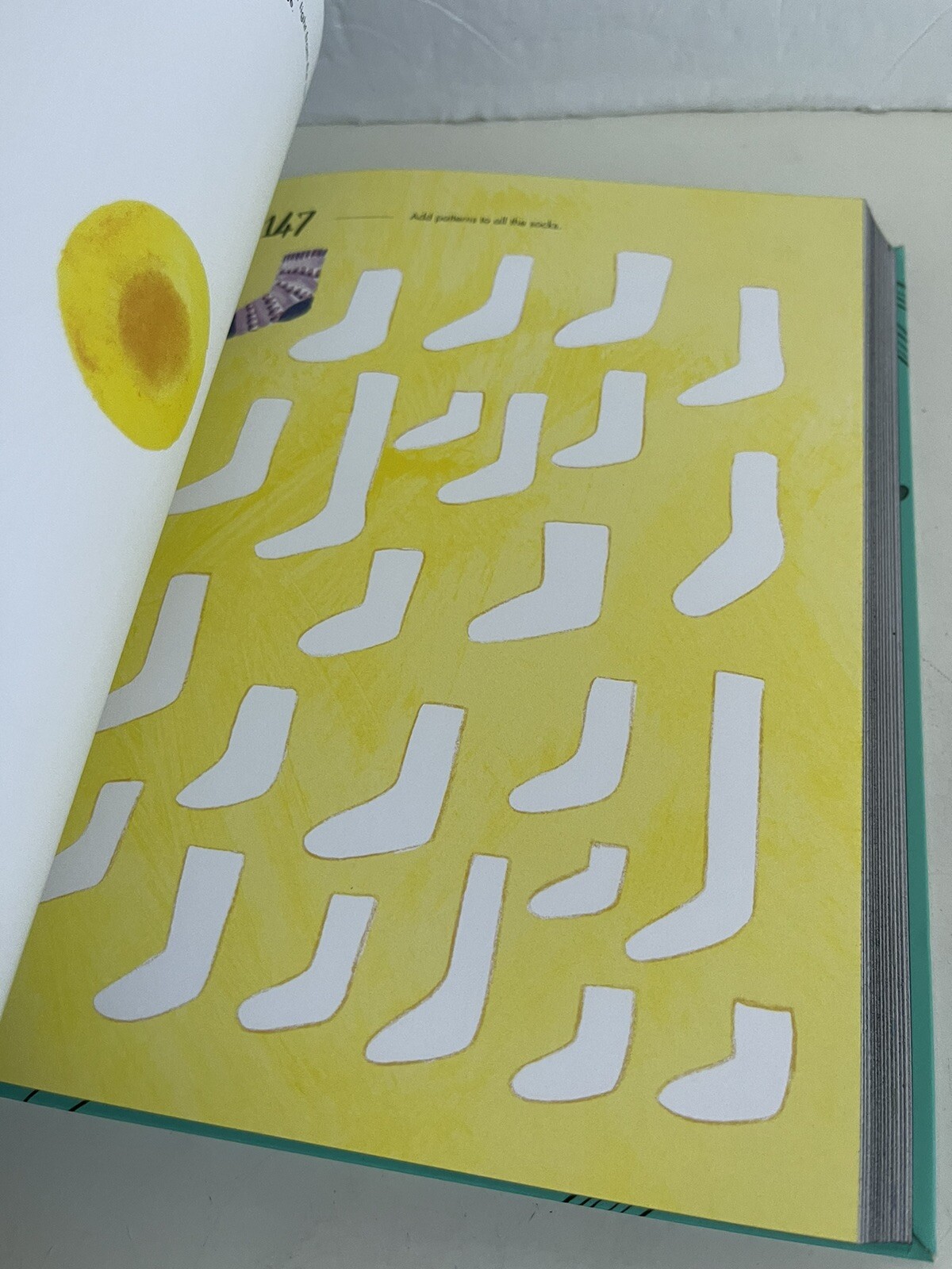 365 Days of Art: A Creative Exercise for Every Day of the Year