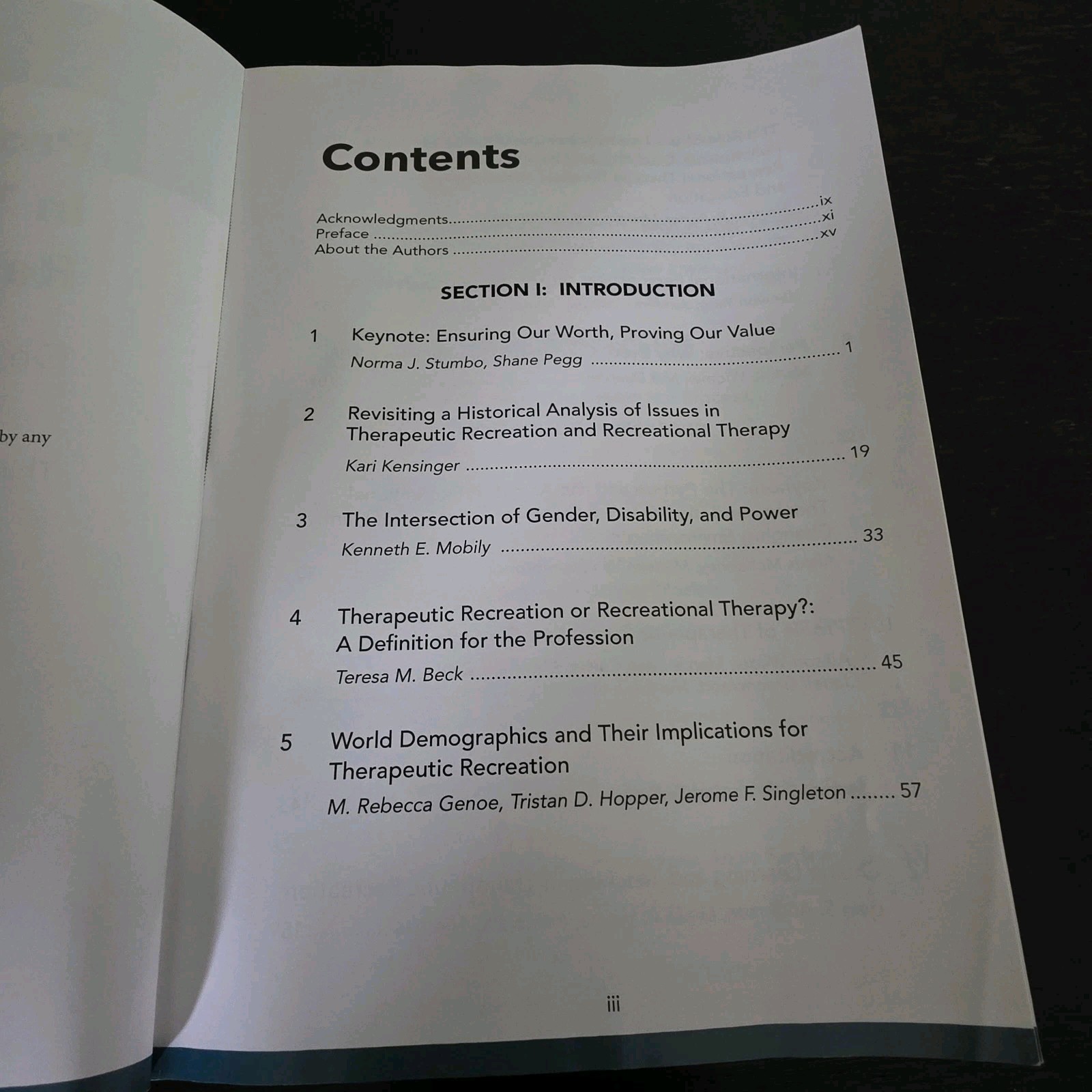 PROFESSIONAL ISSUES IN THERAPEUTIC RECREATION 3rd edition Stumbo