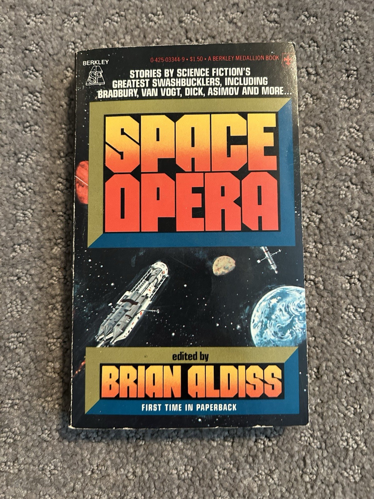 Space Opera : Science Fiction from the Golden Age by Brian W. Aldiss (1977,…