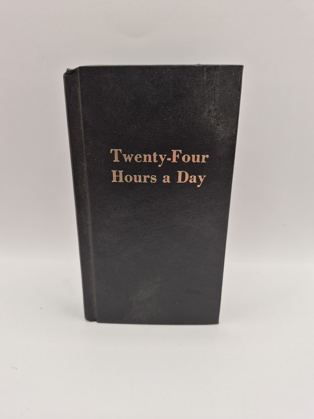 Twenty-four Hours A Day by Hazelden Publishing Hardcover 1975 Pre Owned