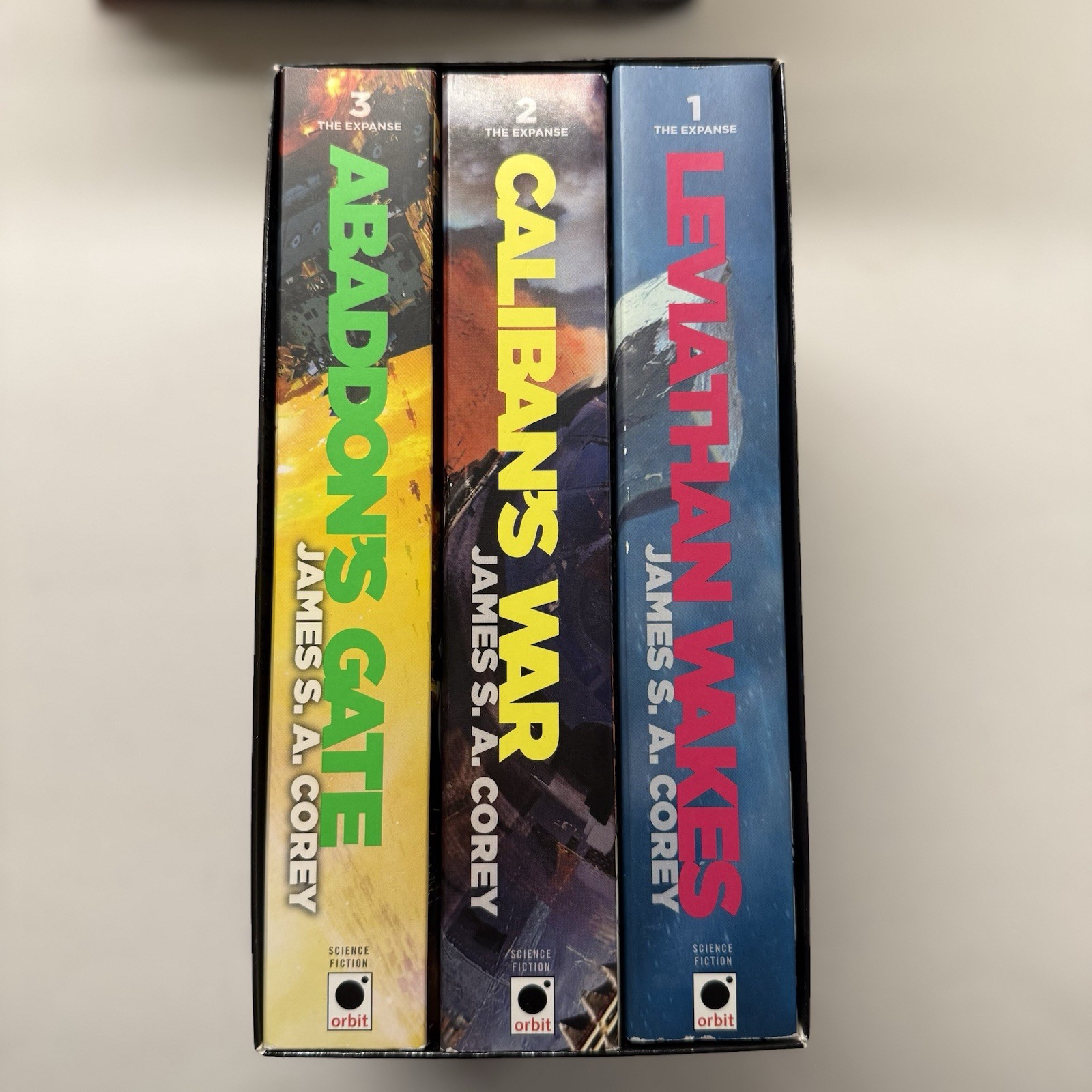 James S.A. Corey – Complete Expanse Series Book Set 1-9 + Origins 3 HC + 7 PB