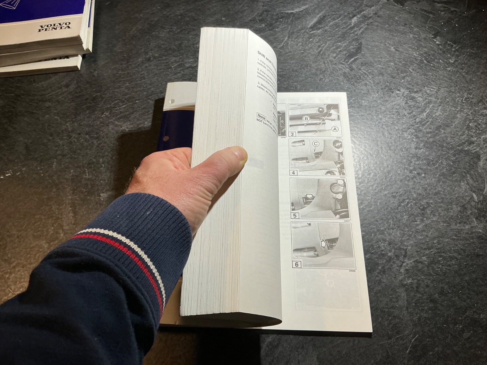 1998 Volvo Penta „BY“ Factory Workshop Manual 3.0L, 4.3L, 5.0L, 5.7L, 7.4L, 8.2L