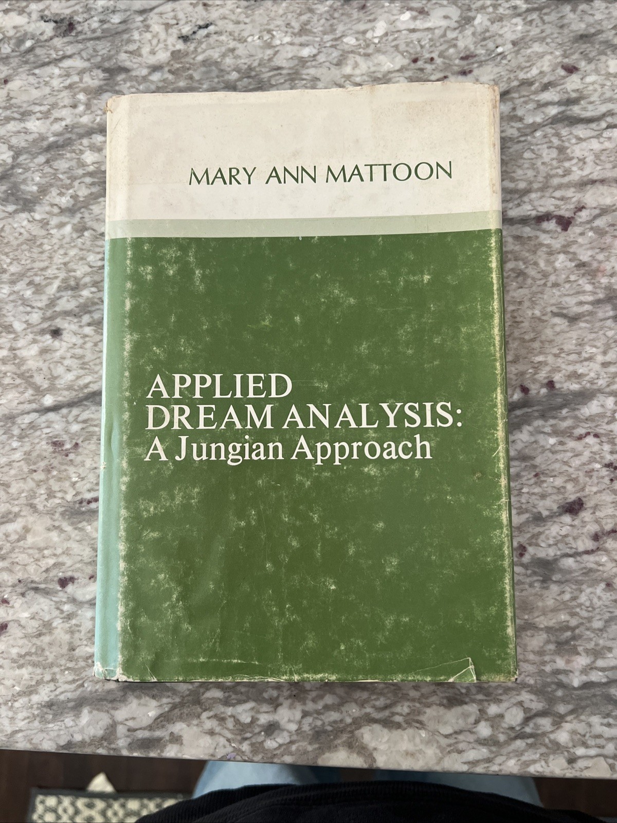 Vintage Applied Dream Analysis: A Jungian Approach psychoanalysis schizophrenia