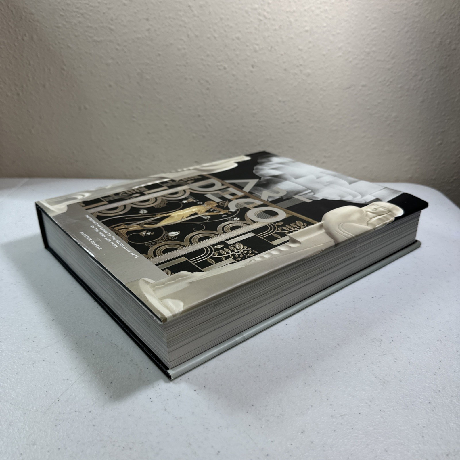 Art Deco Complete: The Definitive Guide to the Decorative Arts of the 1920s