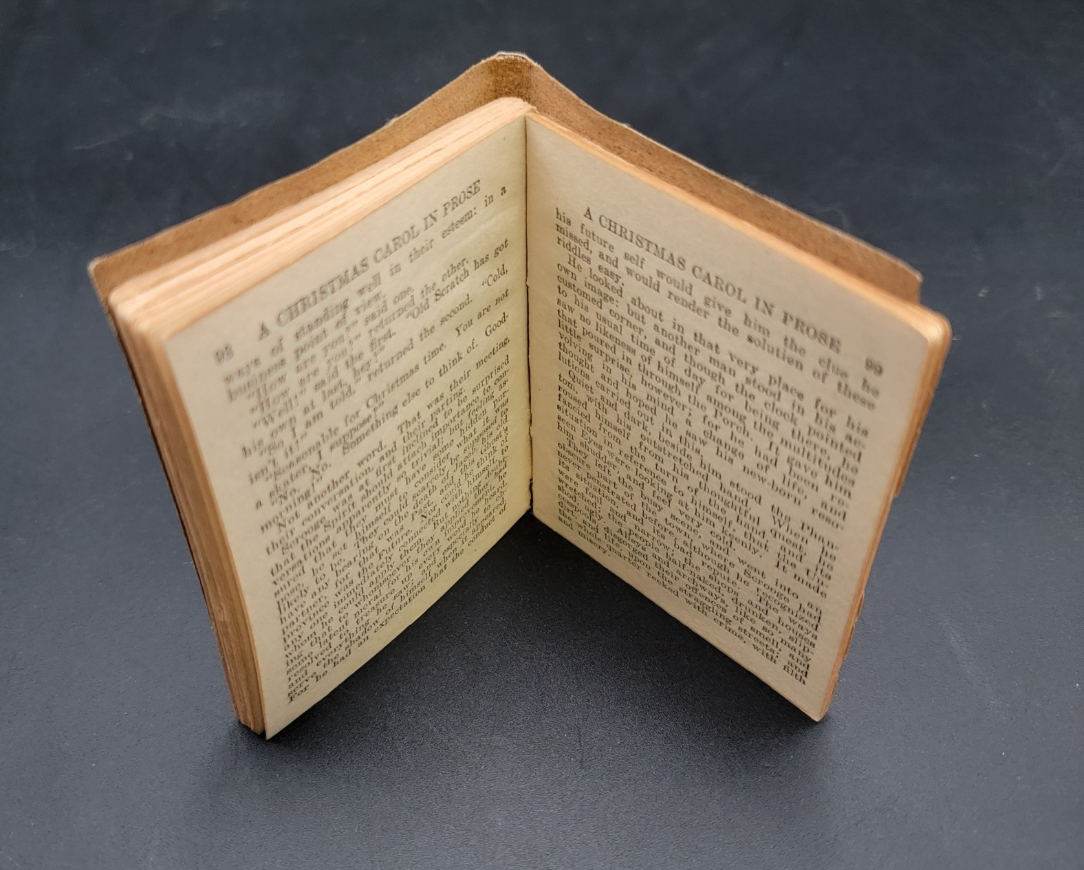 Little Leather Library – A CHRISTMAS CAROL Charles Dickens Antique Book 1920’s