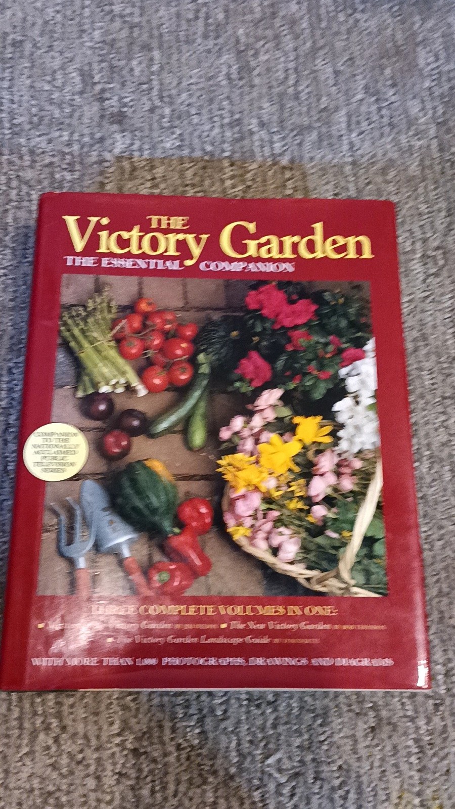 The Victory Garden: The Essential Companion Bennett Hardcover (1994) [VG]