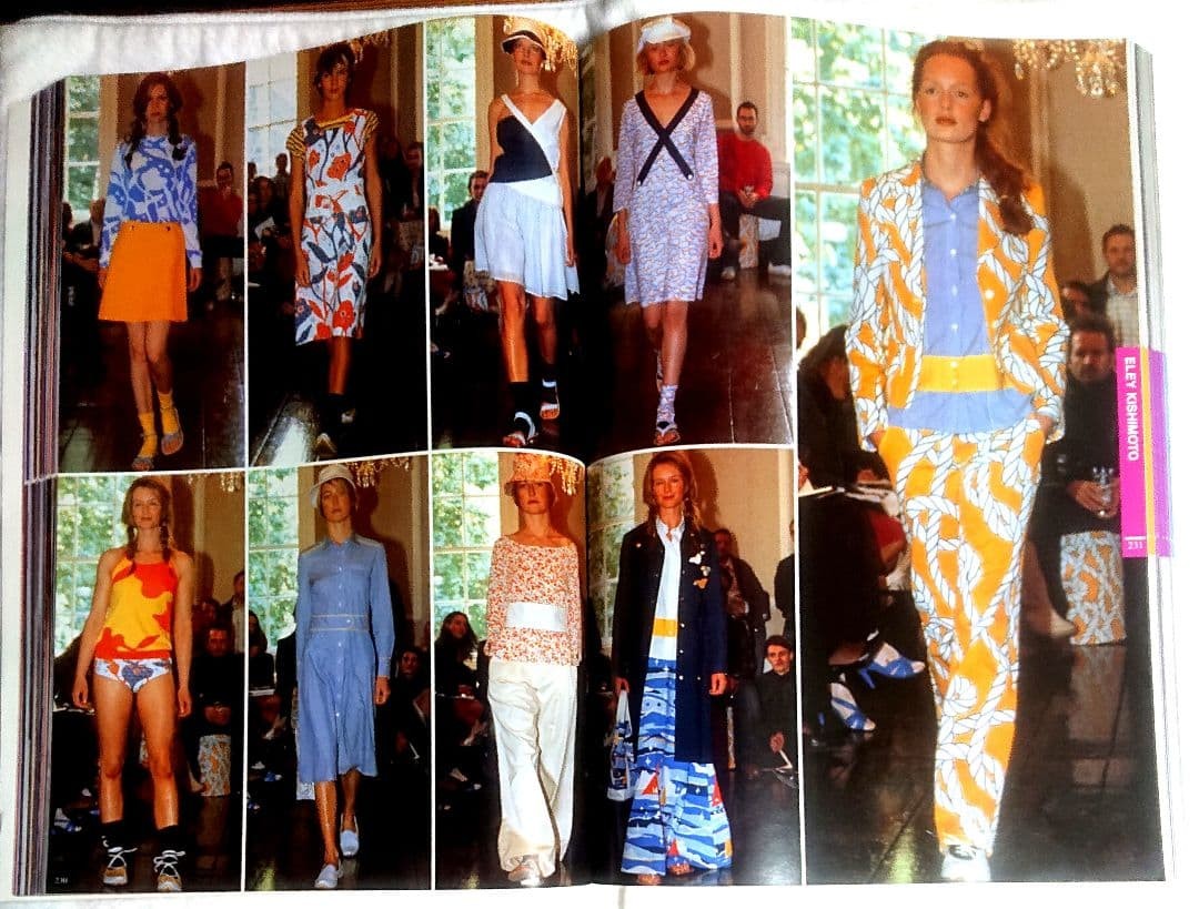 GAP PRESS 2002 Spring/Summer Collection B4 Art Book 480 Pages London NY Tokyo S