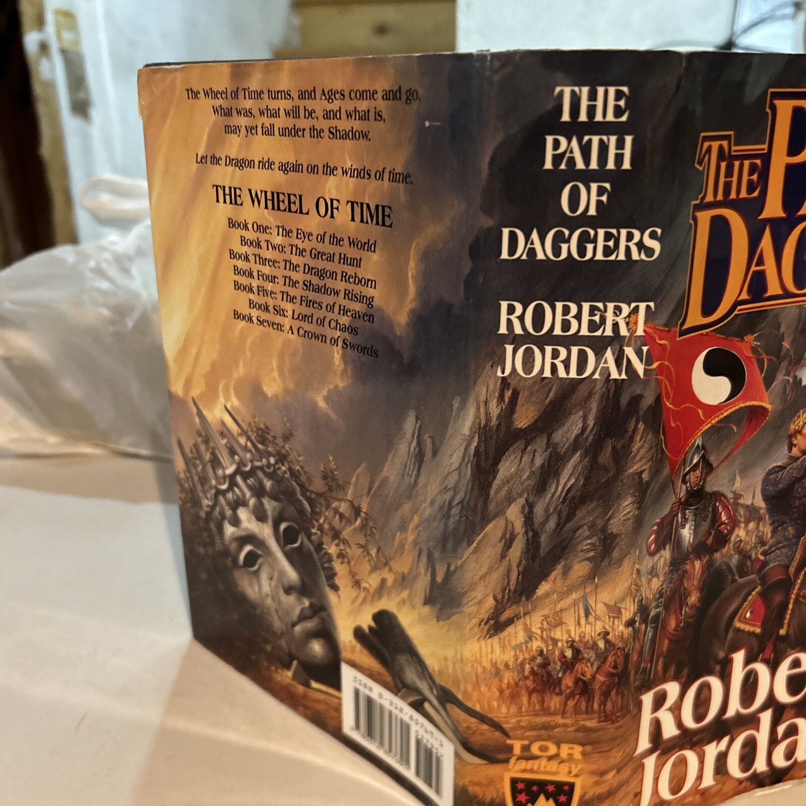 Wheel of Time Ser.: The Path of Daggers : Book Eight of ‚the Wheel of Time’…