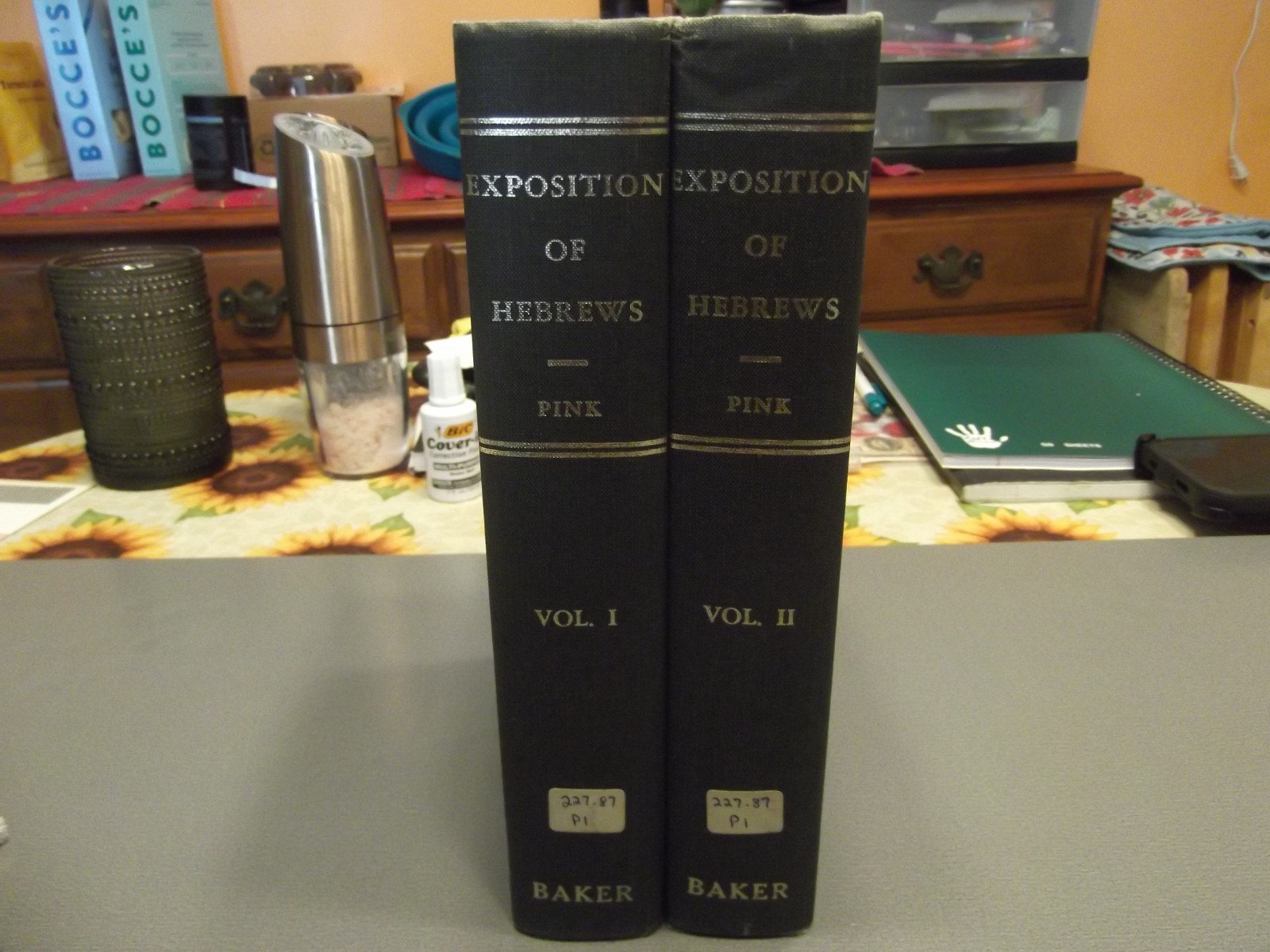 An Exposition of Hebrews 2 Volume Set Hardcover 1963 Arthur W. Pink
