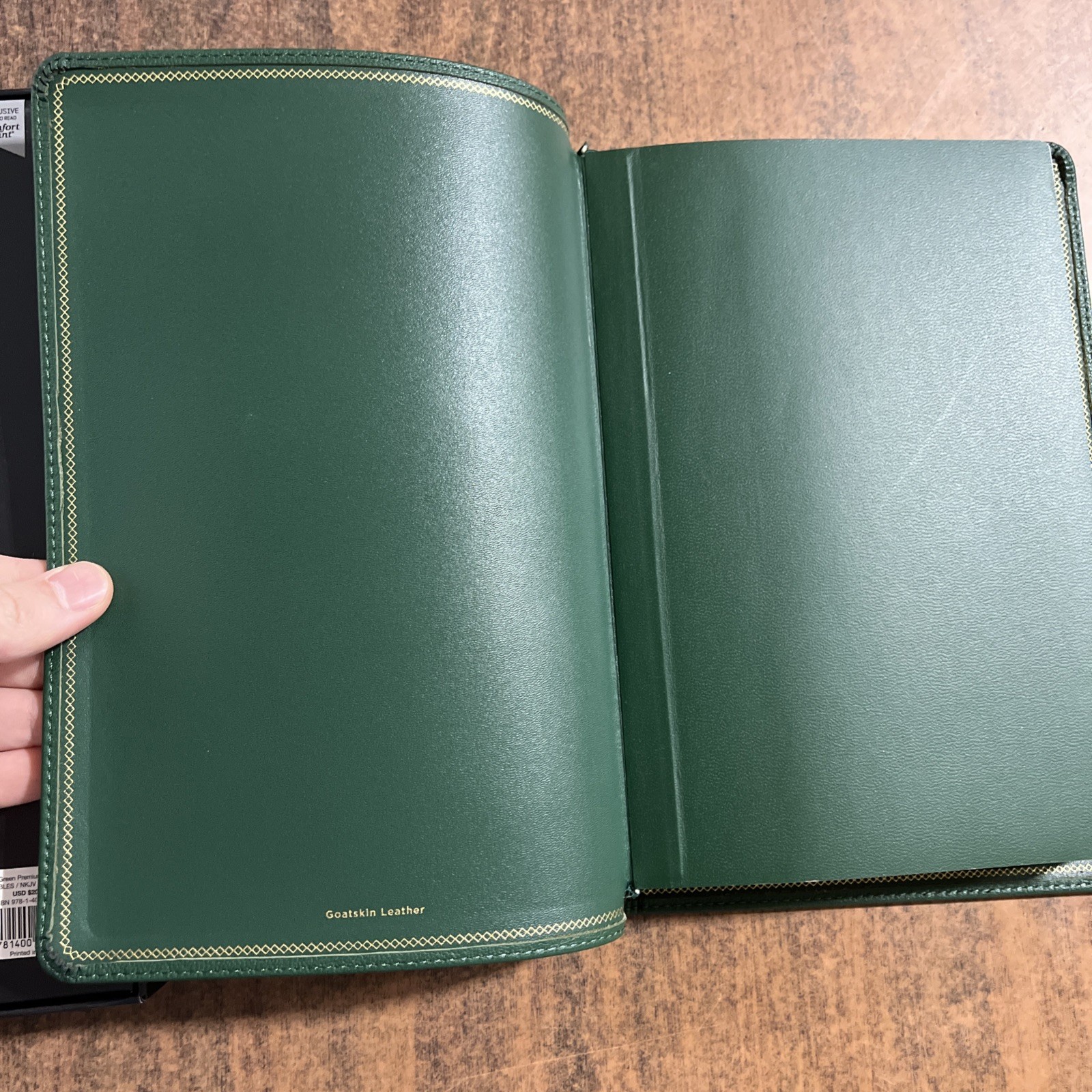 NKJV Large Print Thinline Reference Bible – Green Goatskin Genuine Leather