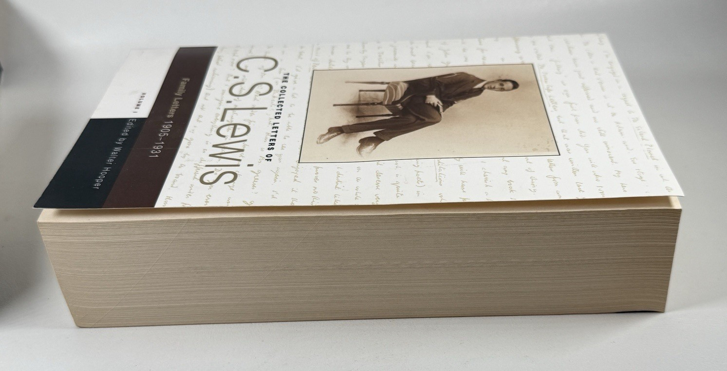 The Collected Letters of C. S. Lewis Volume 1 & 2 (I & II) Box Set Paperback