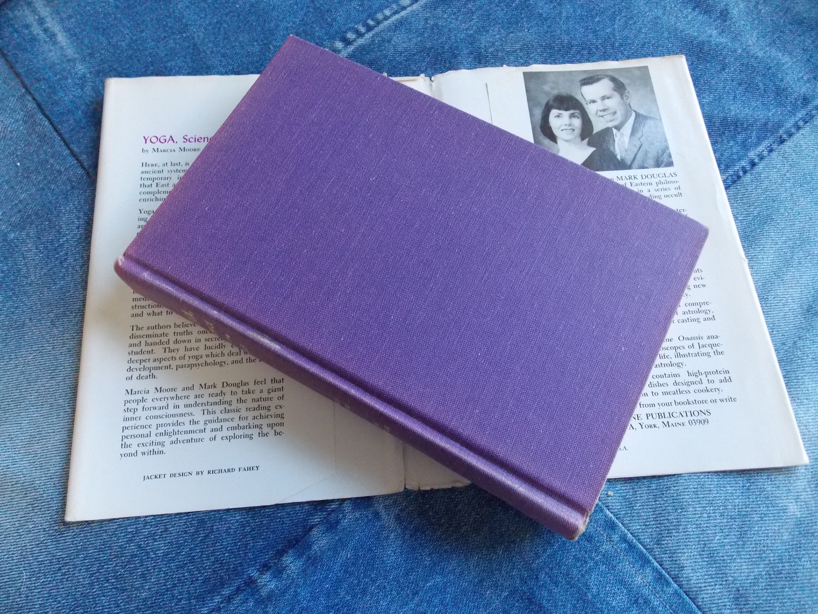 YOGA SCIENCE OF THE SELF By Marcia Moore + Mark Douglas 1st Ed HCDJ
