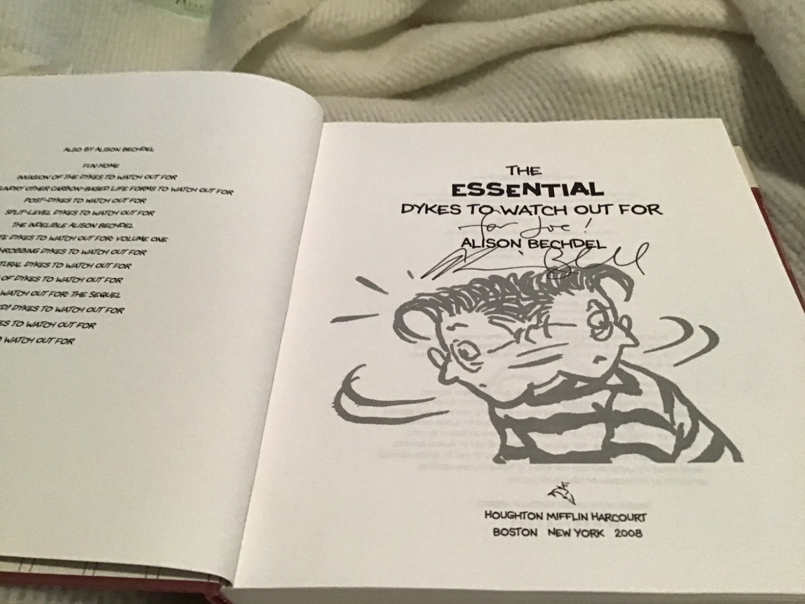 Wow! The Essential Dykes to Watch Out For by Alison Bechdel Signed!! Very Rare!!