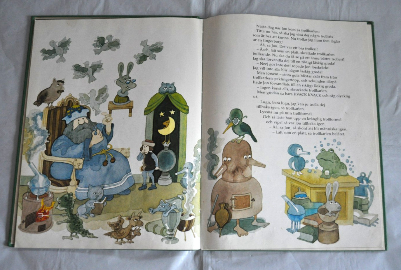 Swedish Books Harlekin 1978 & Sagan om de två trollstavarna 1985 by Ulf Löfgren