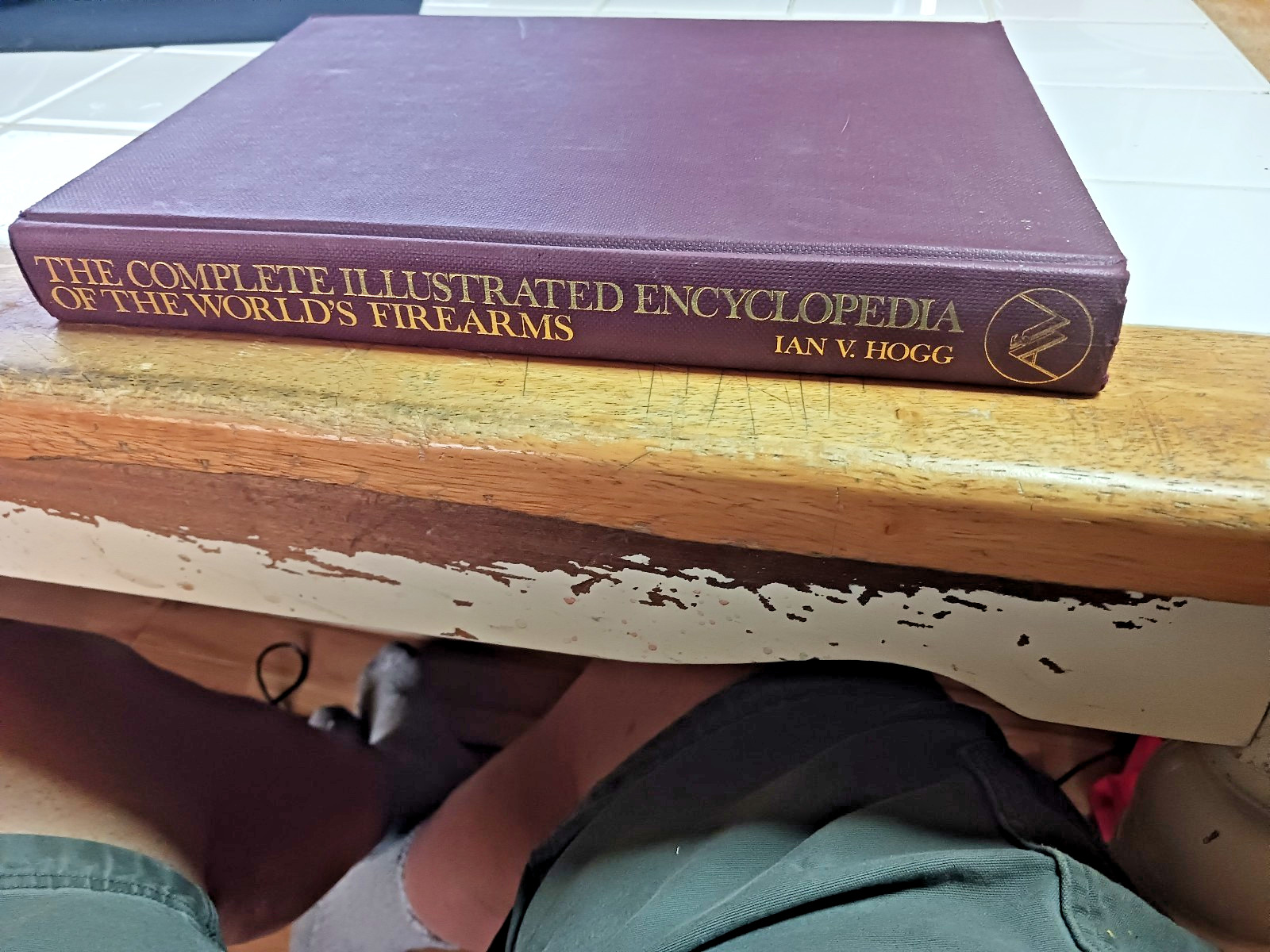 The Complete Illustrated Encyclopedia of the World’s Firearms by Ian V. Hogg