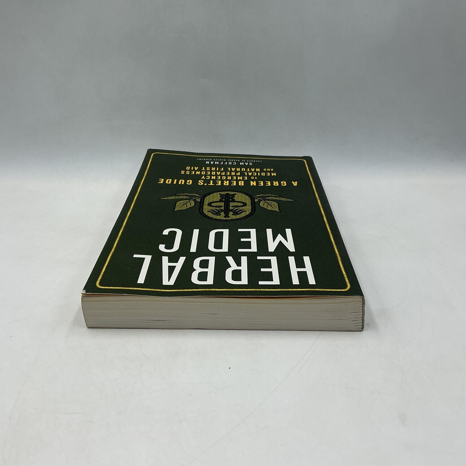 Herbal Medic A Green Beret’s Guide Sam Coffman PB Illustrated 2021 Storey Green