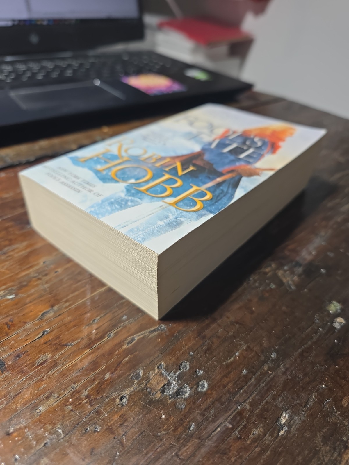 Fool’s Fate : The Tawny Man Trilogy Book III, Robin Hobb, 2004, Mass Market