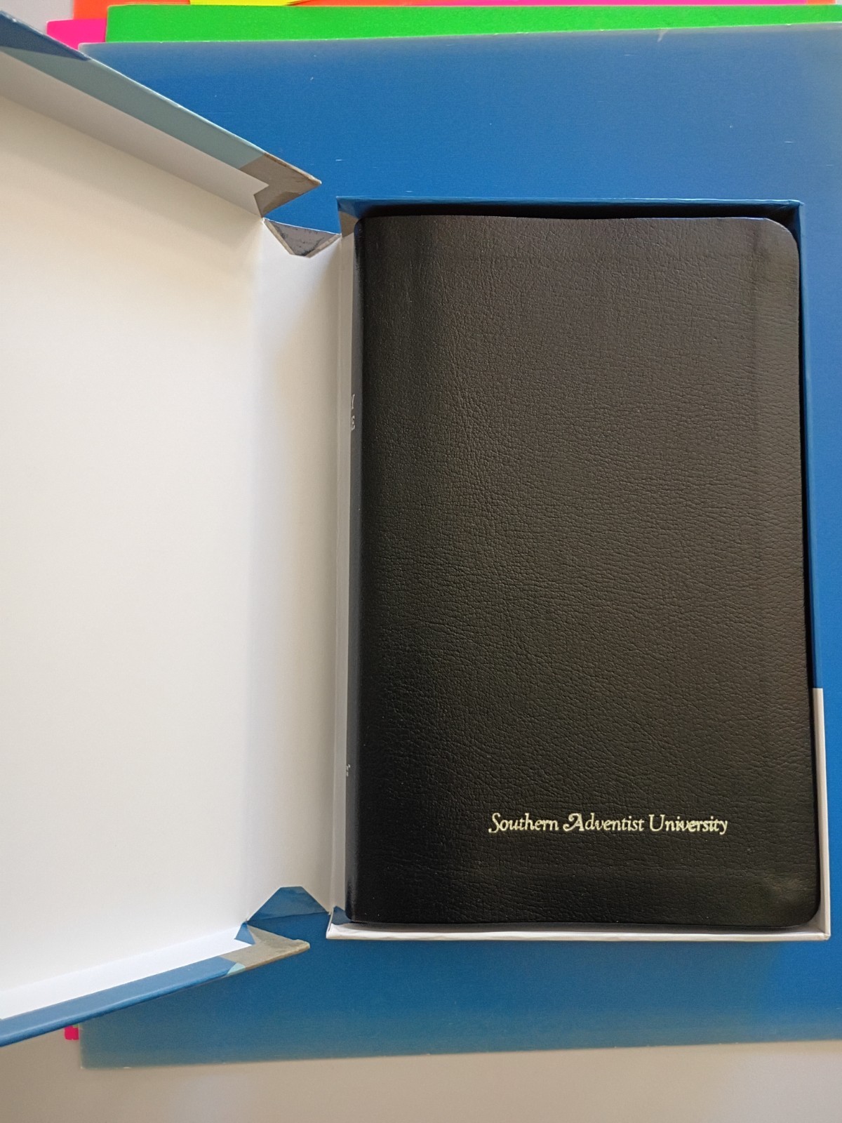 NIV Thinline Bible Zondervan Staff 2005 Black Bonded Leather Text 1984 Adventist