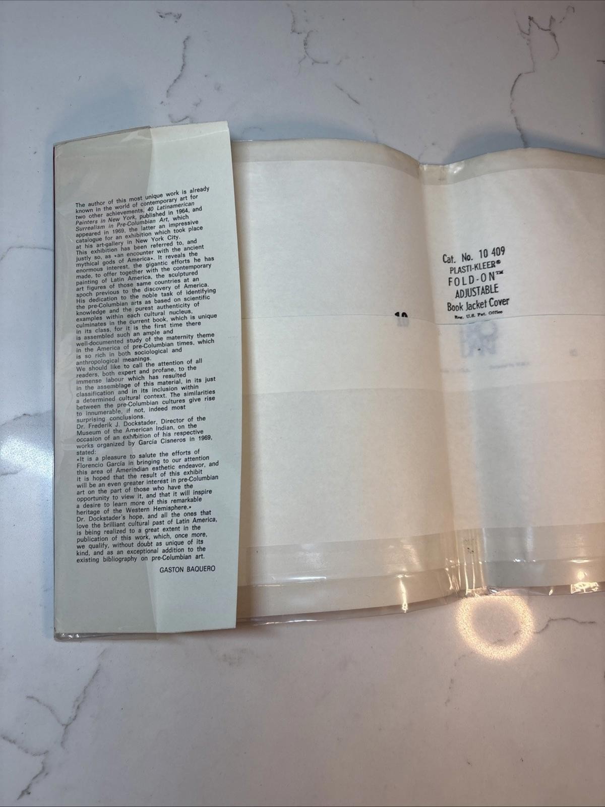 Maternity in Pre-Columbian Art La Maternidad en el Arte Llerena 1970