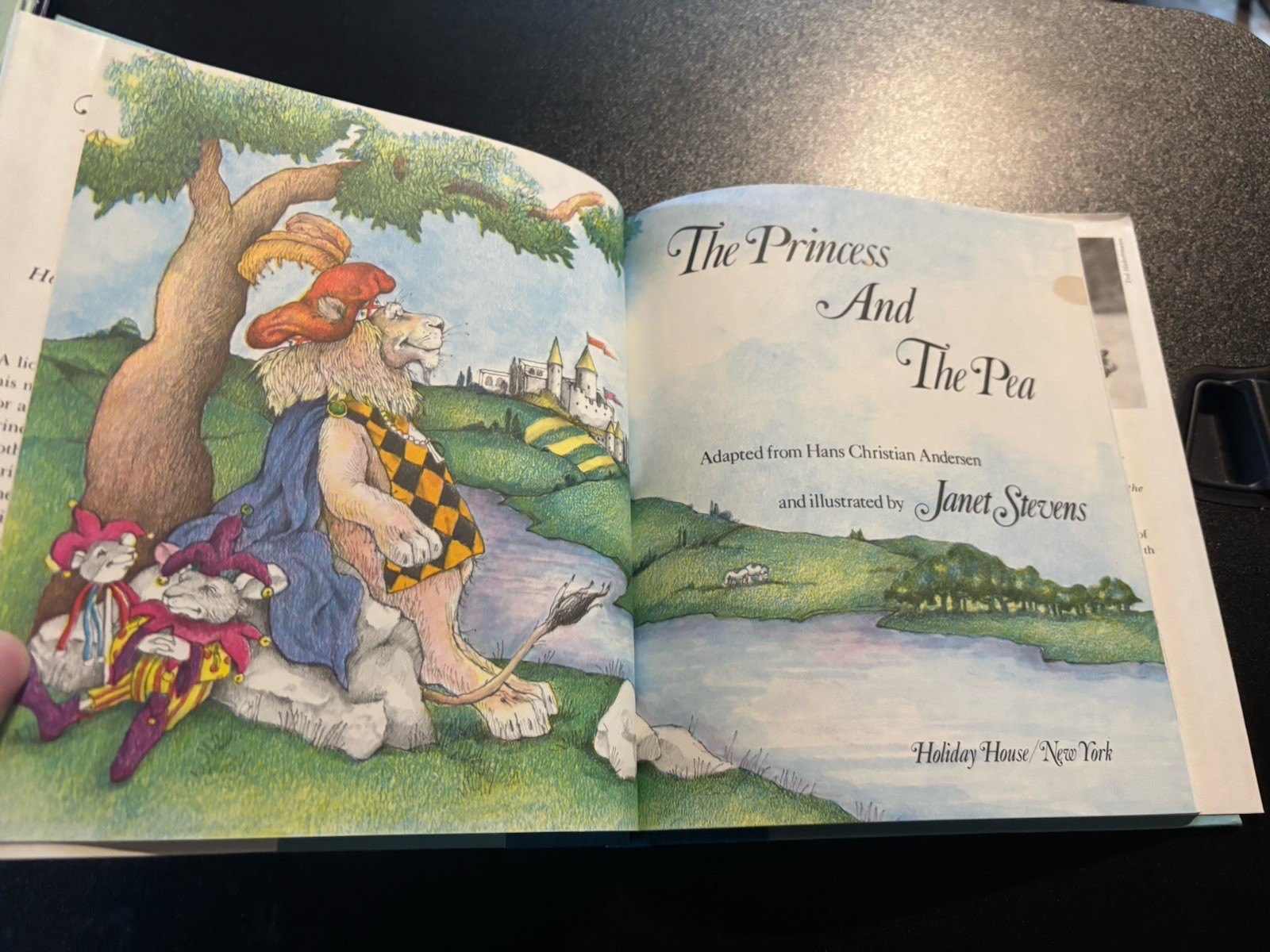 RARE SIGNED! w/drawing! The Princess and the Pea by Janet Stevens