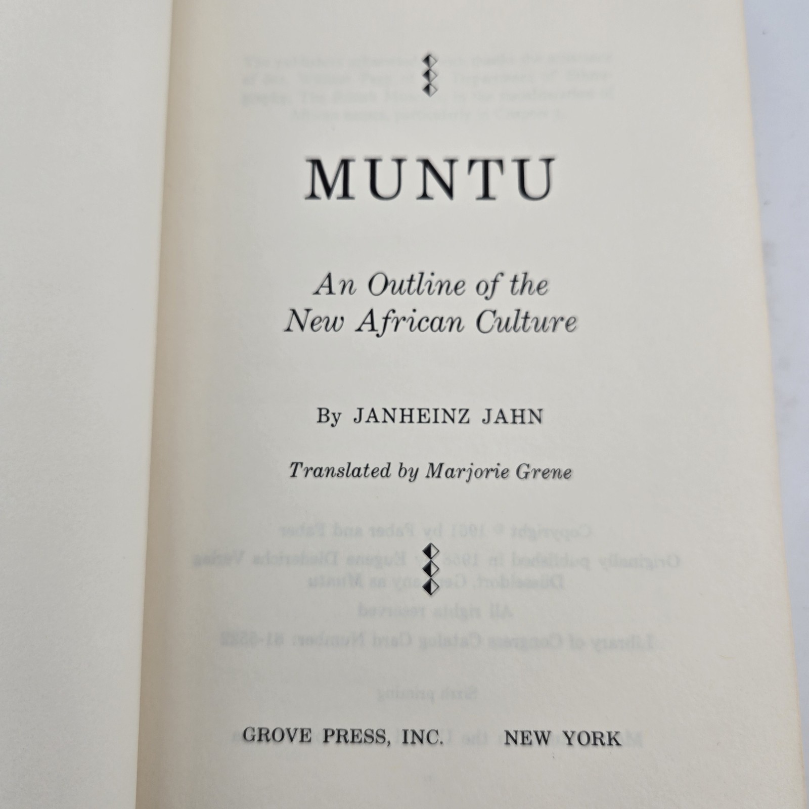 Muntu : New African Culture by Janheinz Jahn 1961 Edition Paperback