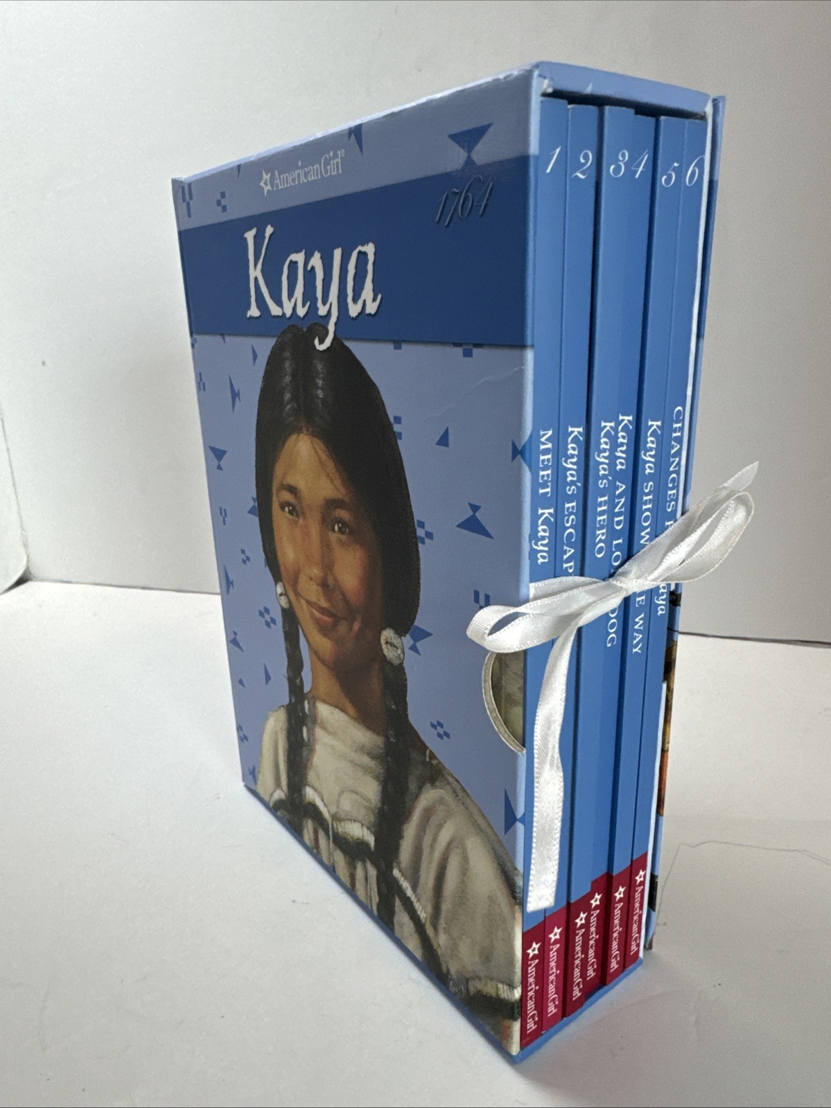 KAYA: 1764 (AMERICAN GIRL) By Janet Shaw & Bill Farnsworth With Game Pieces