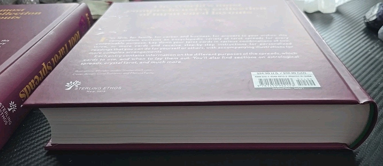 1001 Tarot Spreads Cassandra Eason Hardcover 544 Pages New Laminated Cover