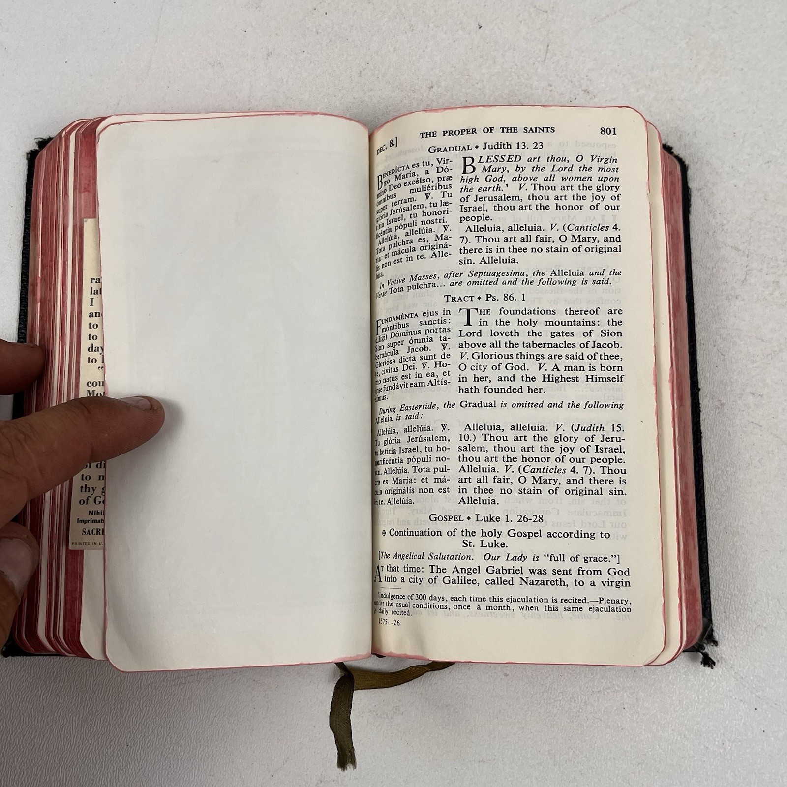 The New Marian Missal for Daily Mass Juergens 1957 Color Illustrations