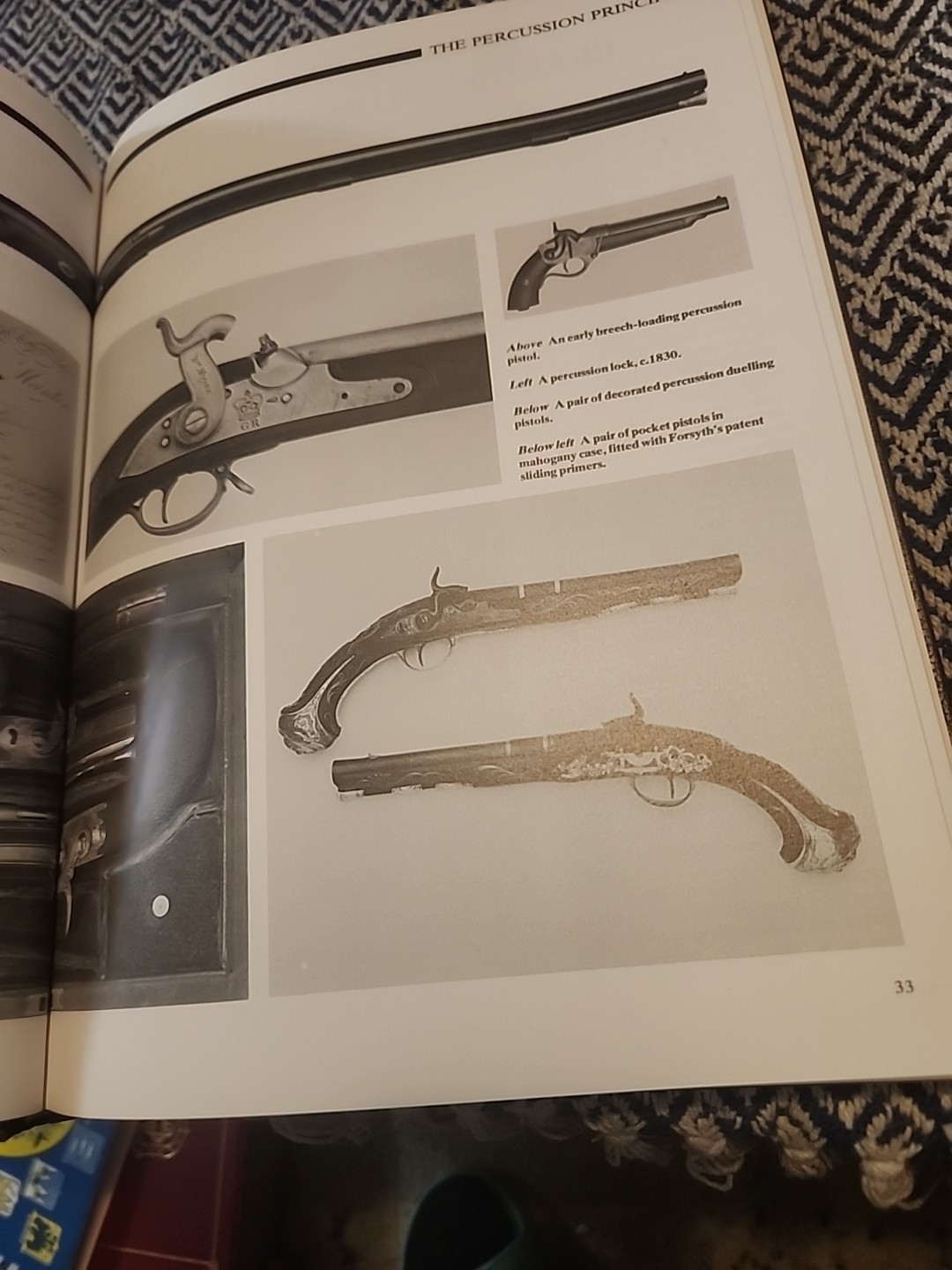 The Illustrated Encyclopedia of Firearms by Hogg, Ian V. (1987 Hardback)