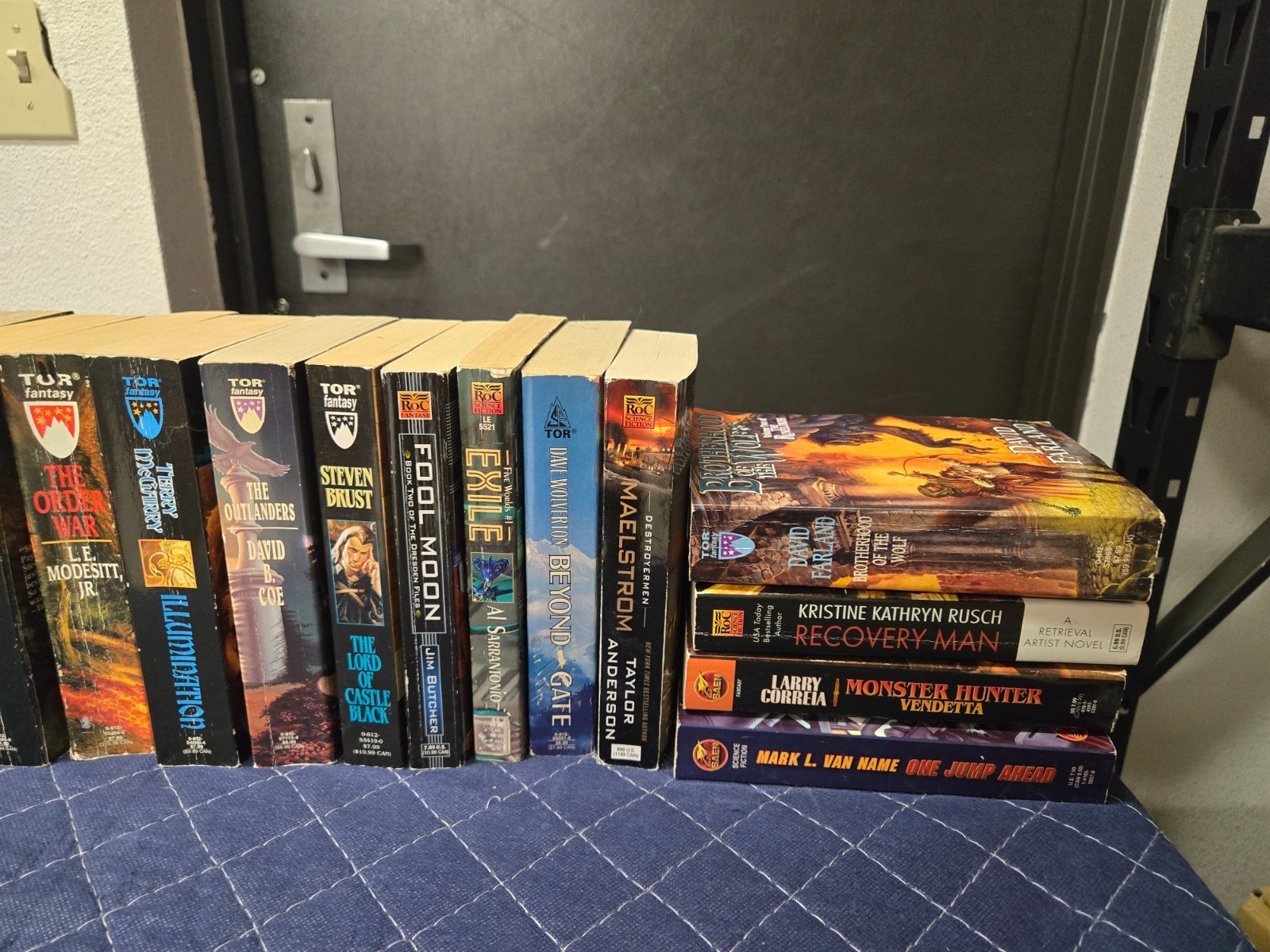 Lot of (24) Fantasy Sci Fi Paperback Books Tor Baen Roc Publishing