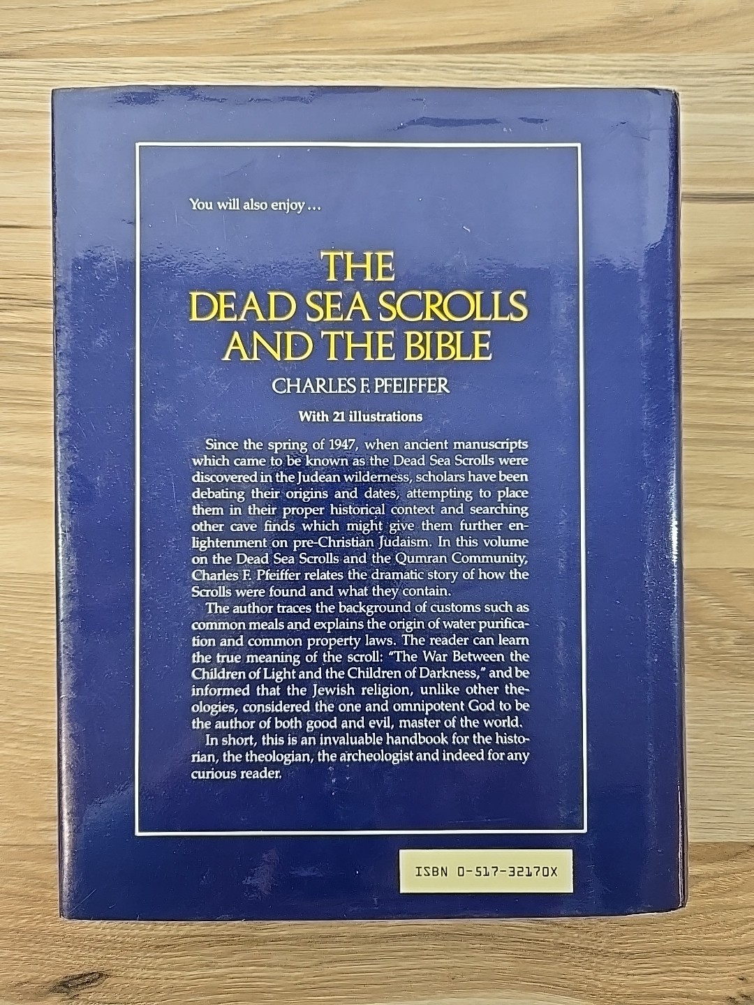 WHO’S WHO IN THE BIBLE Two vols in One Old And New Testament & Apocrypha HC 1980