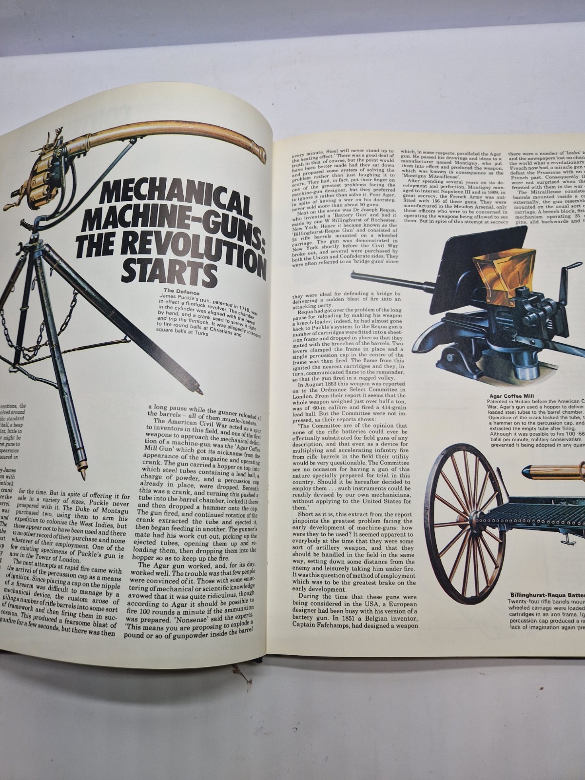 Ian V. Hogg Complete Machine-Gun 1885 to the Present HC DJ Illus
