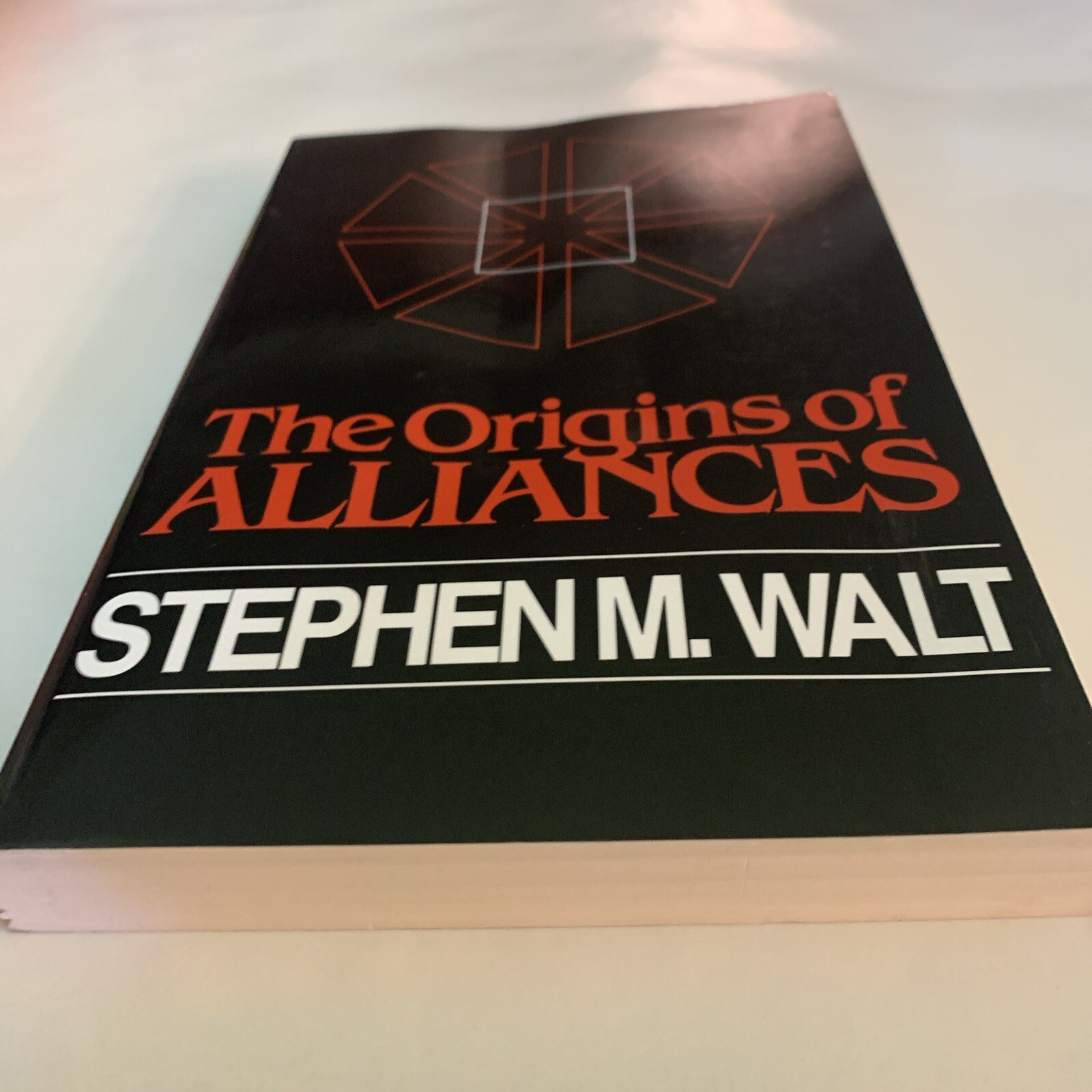 The Origins of Alliances (Cornell Studies in Security Affairs) by Stephen Walt